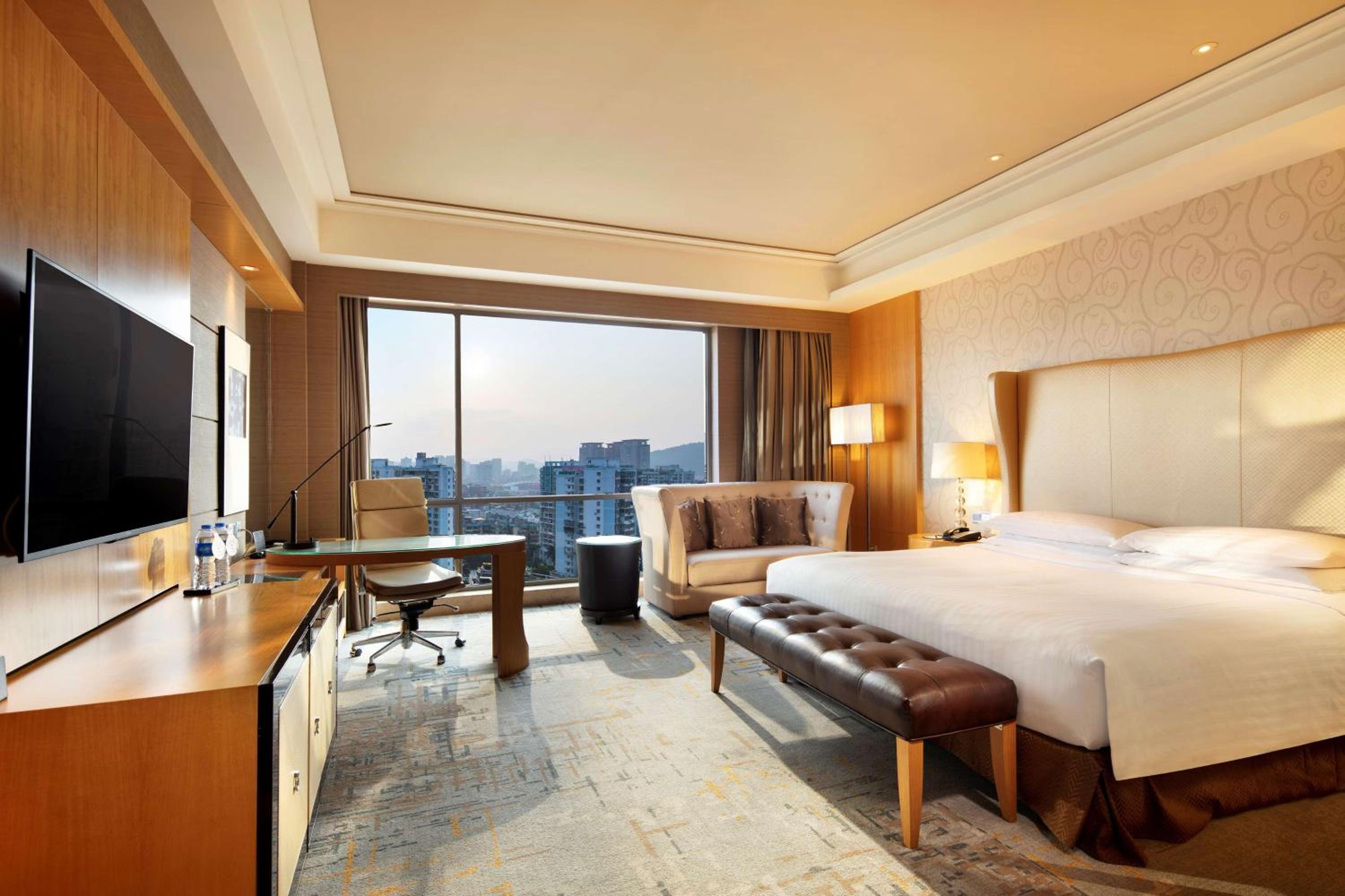 Executive King Room - Photo 1