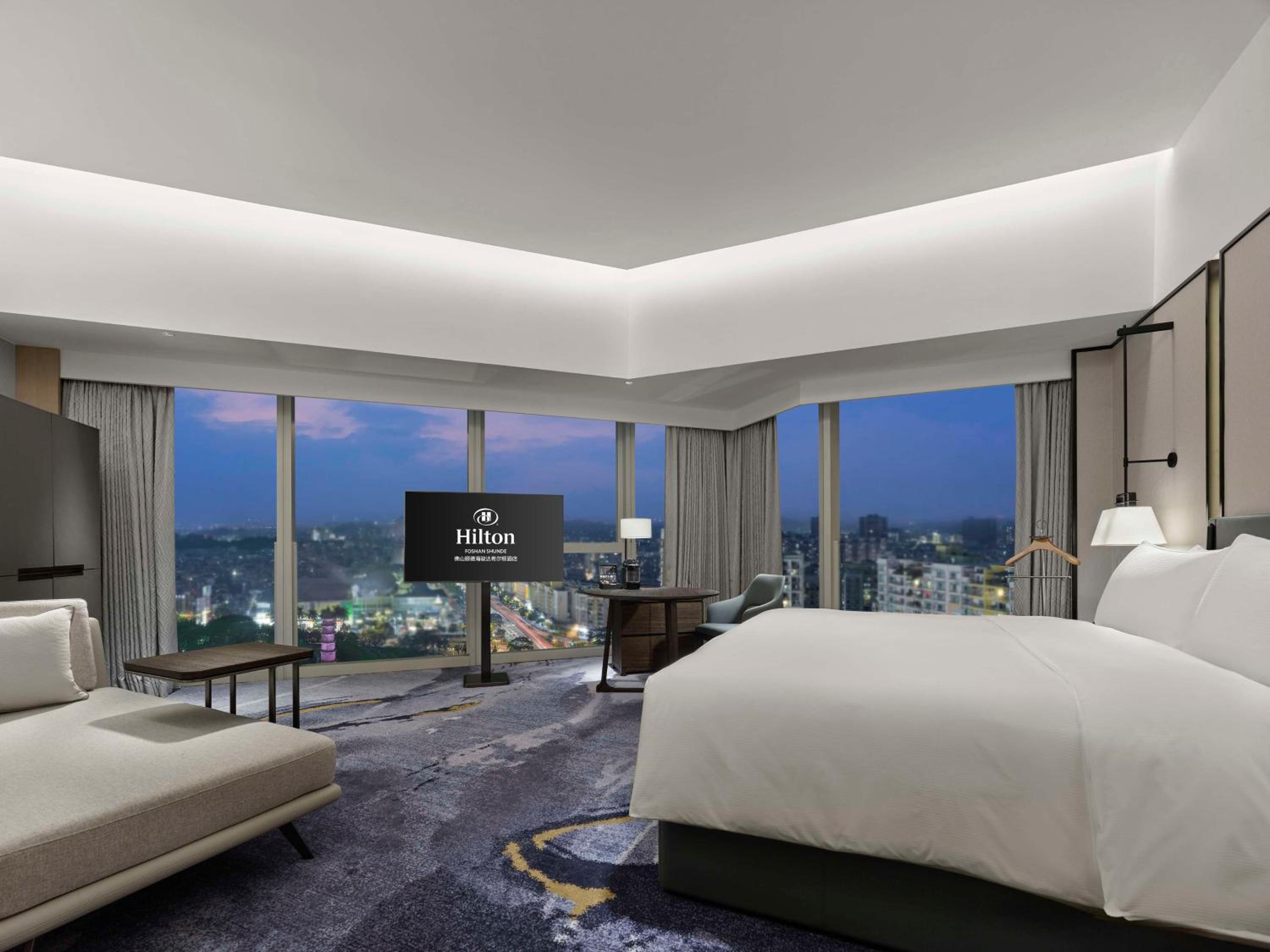 Executive King Room - Photo 2