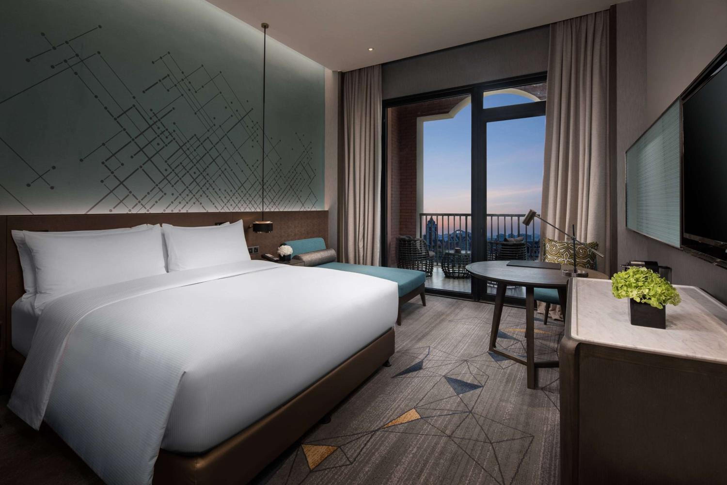 Executive King Room with Balcony and Sea View photo 1