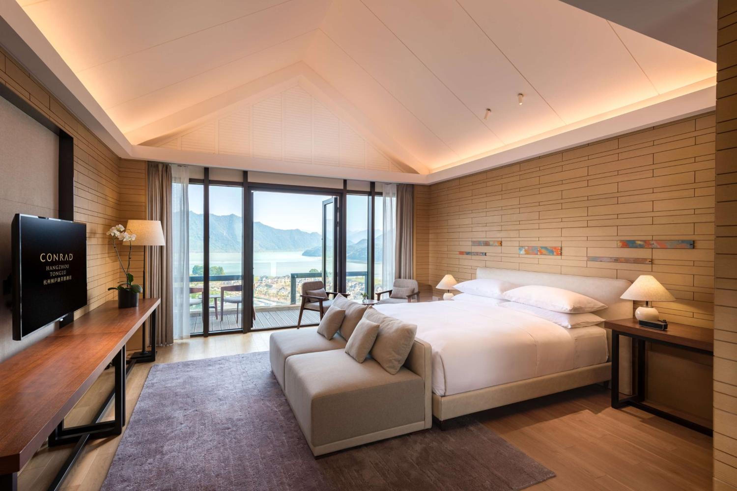 Two-Bedroom King Villa
