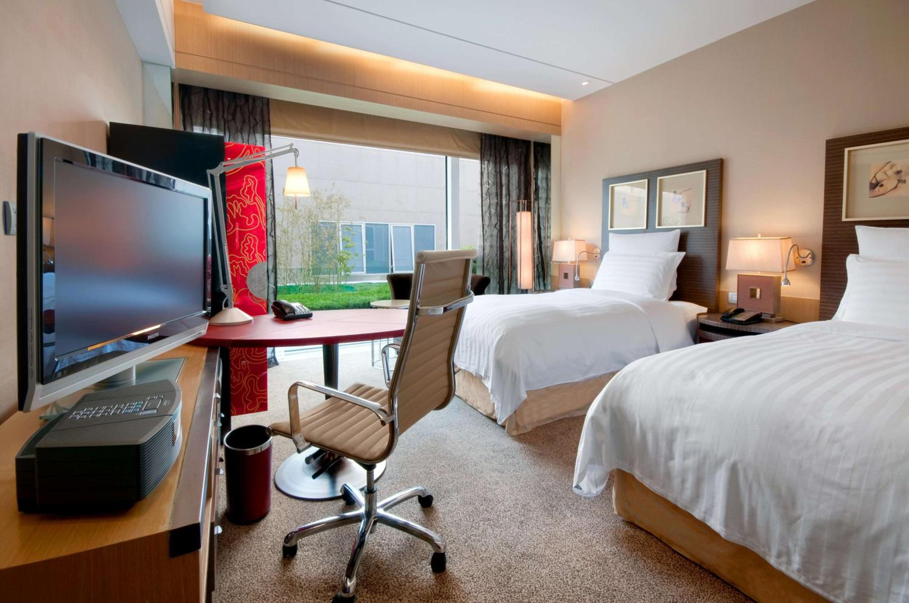 Executive Twin Room - Photo 1
