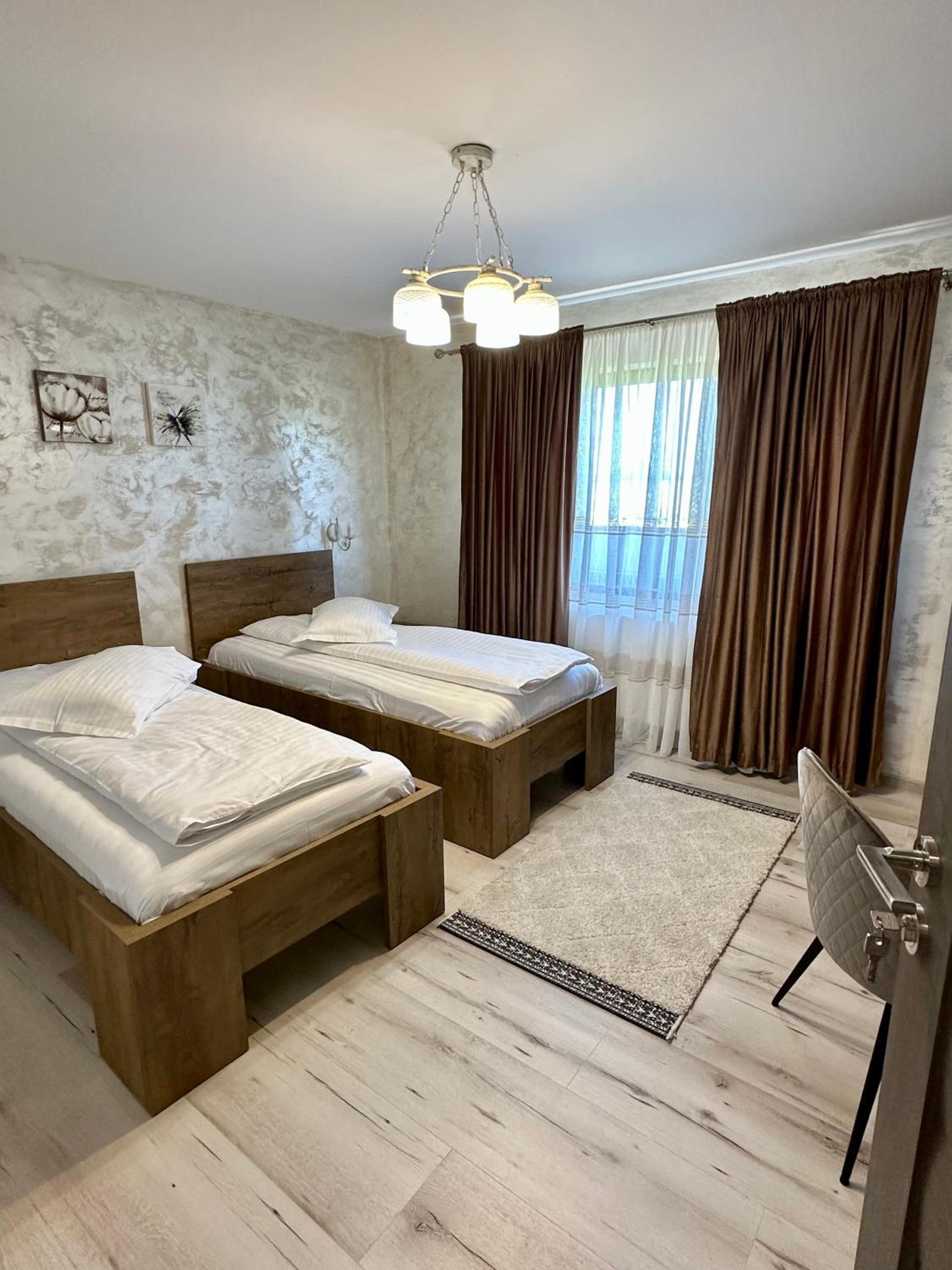 Deluxe Double Room - Photo 1