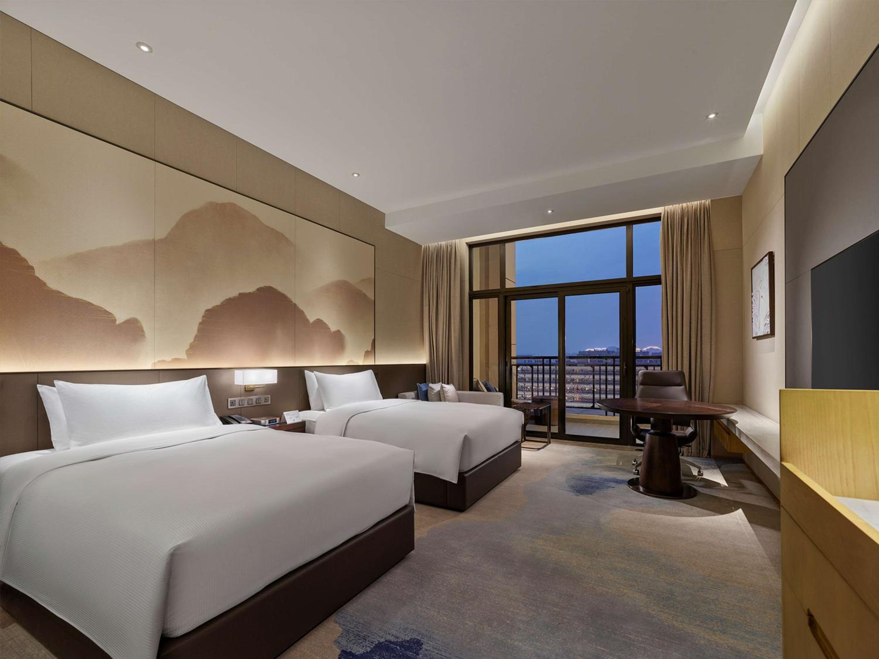 Executive Twin Room - Photo 2