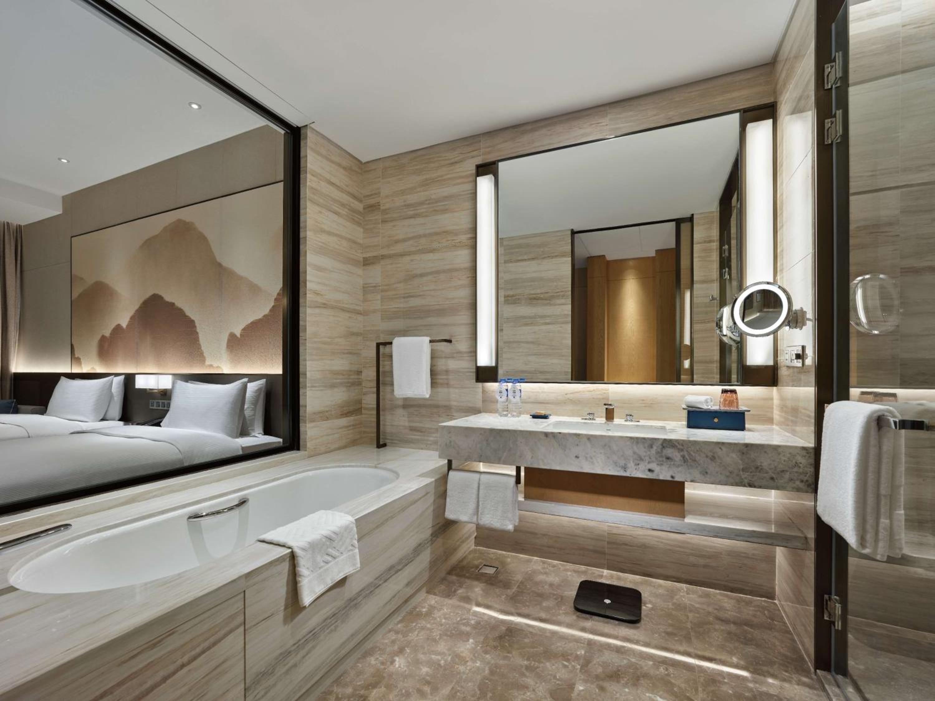 Deluxe Twin Room - Photo 4
