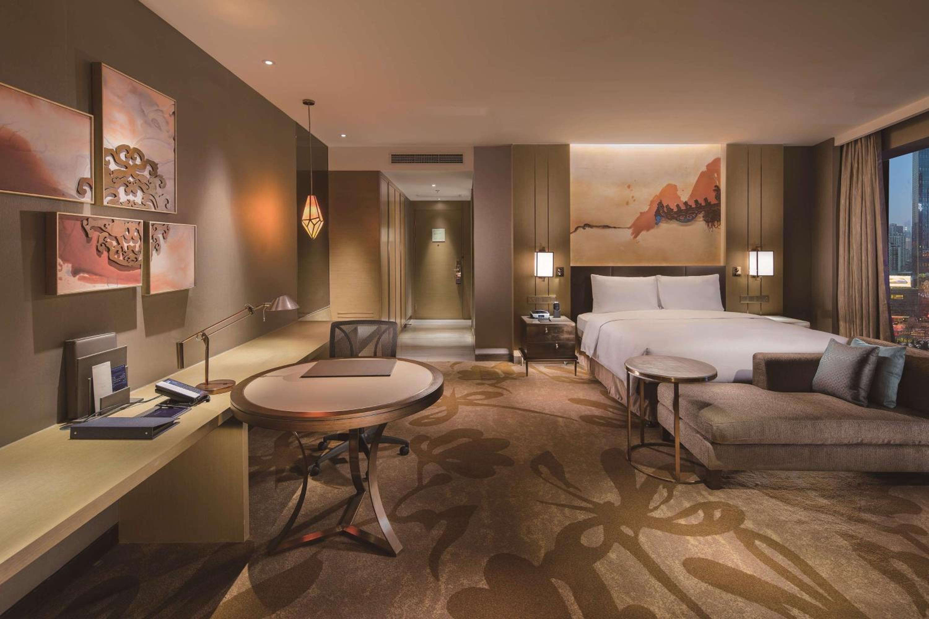 Premium King Room