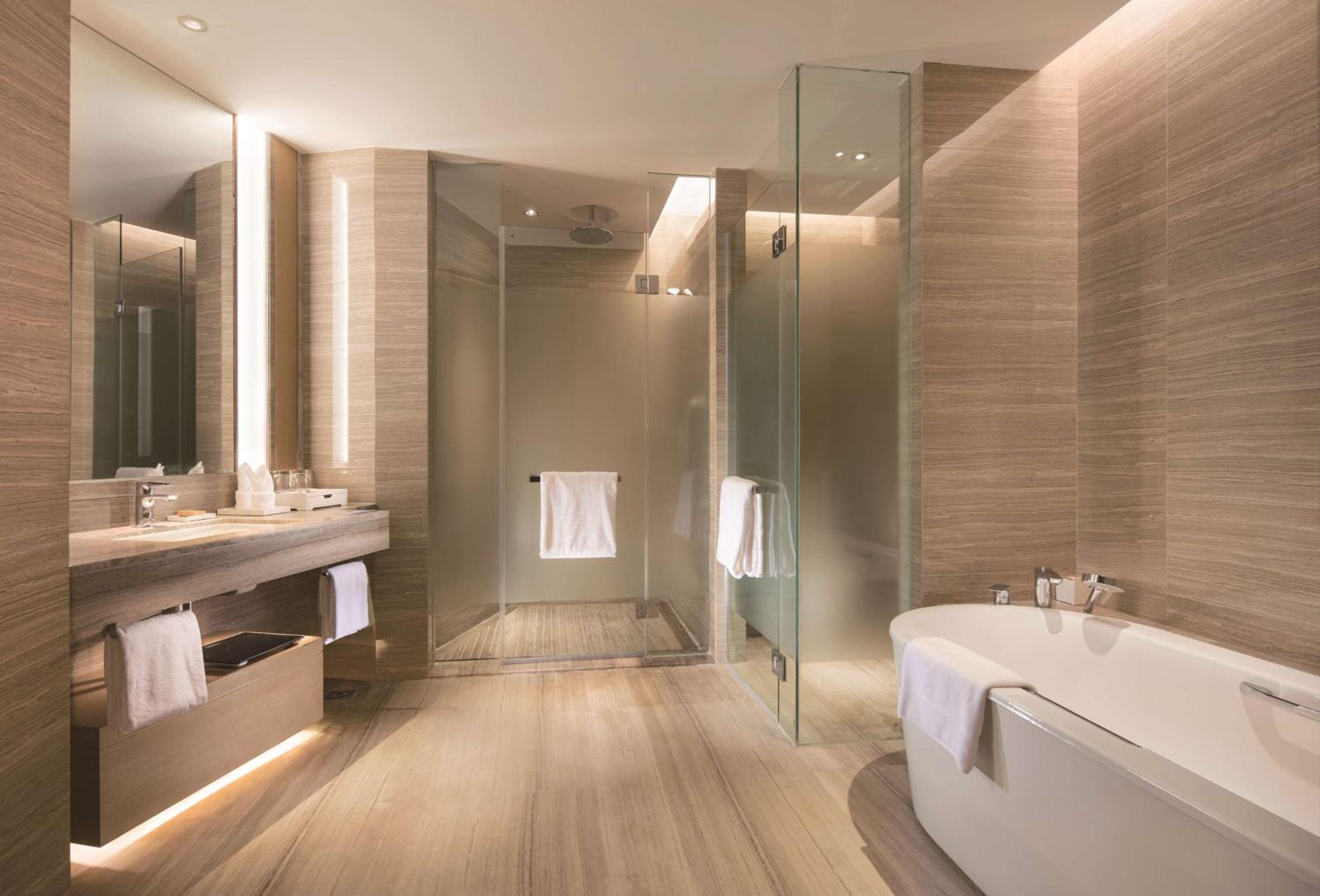 Premium King Room