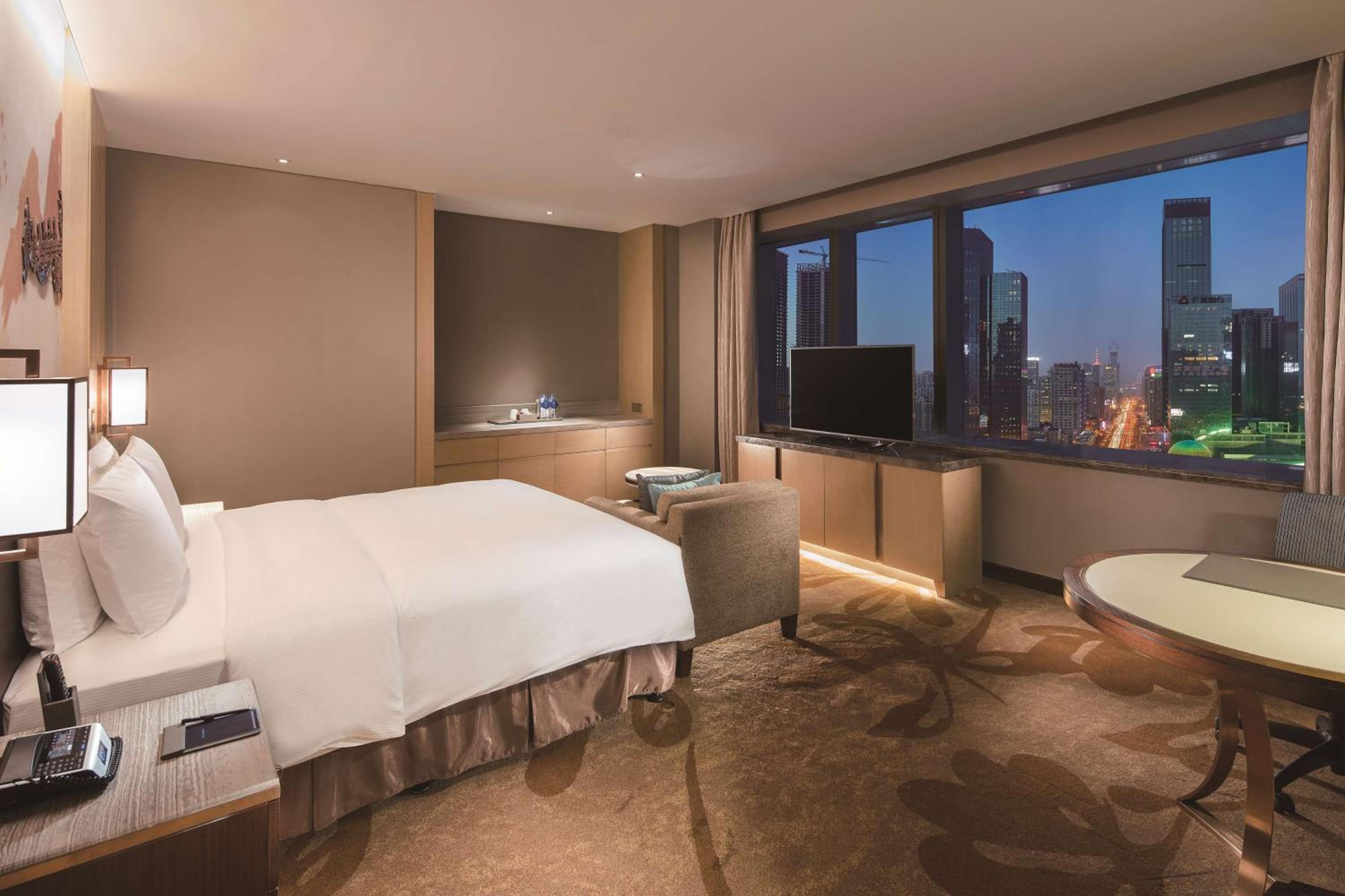 Executive Deluxe King Room