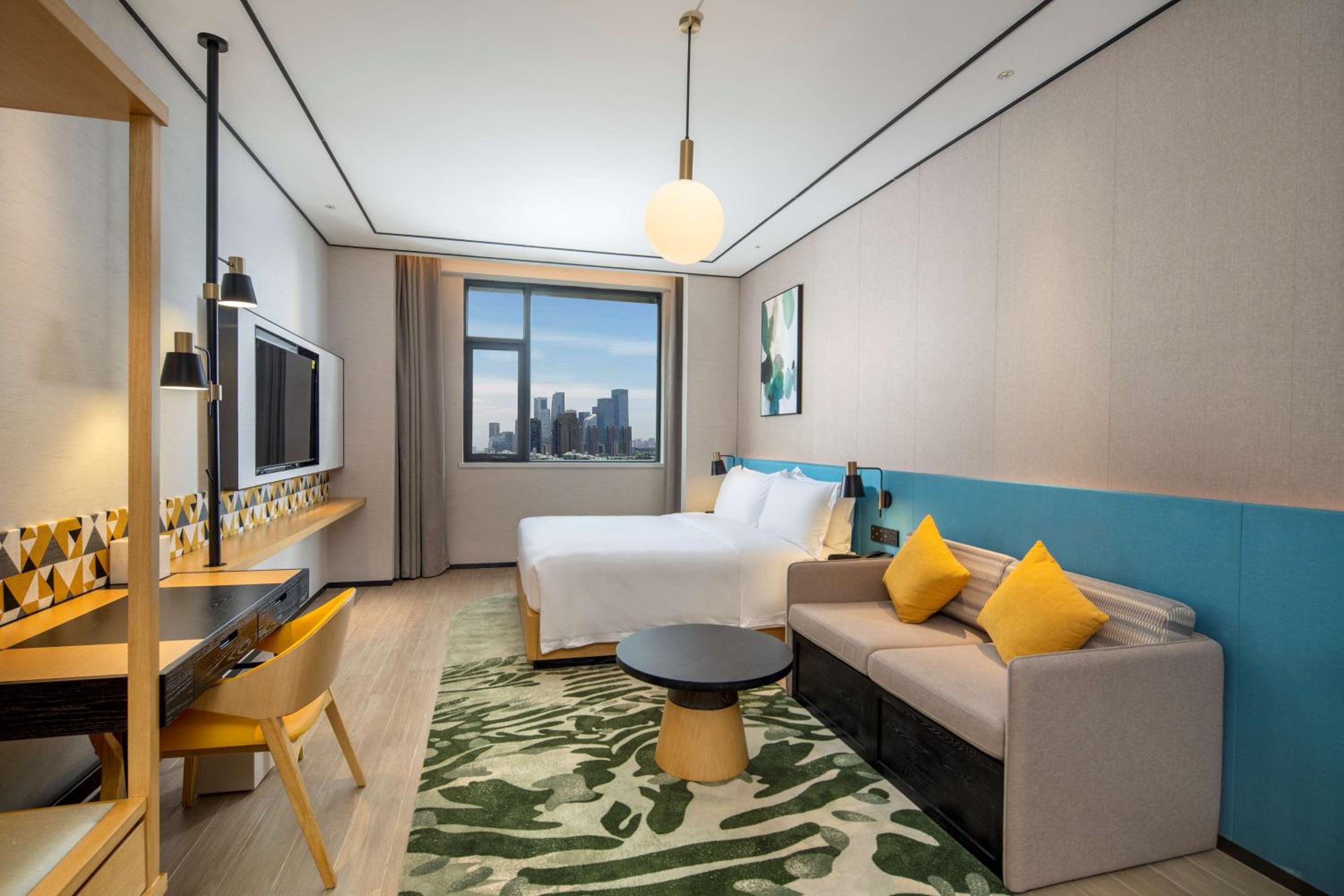 Premium King Room