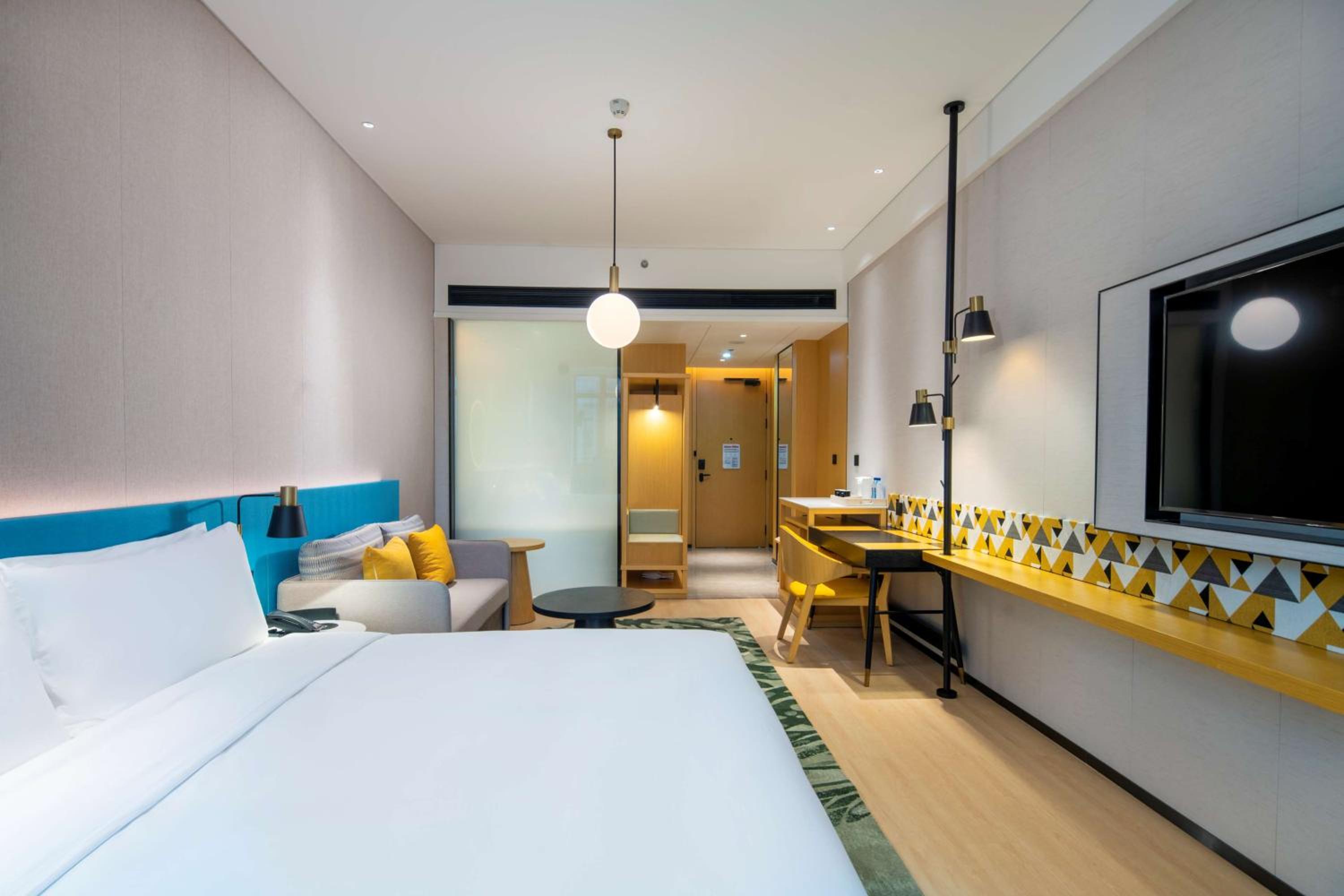 Premium King Room