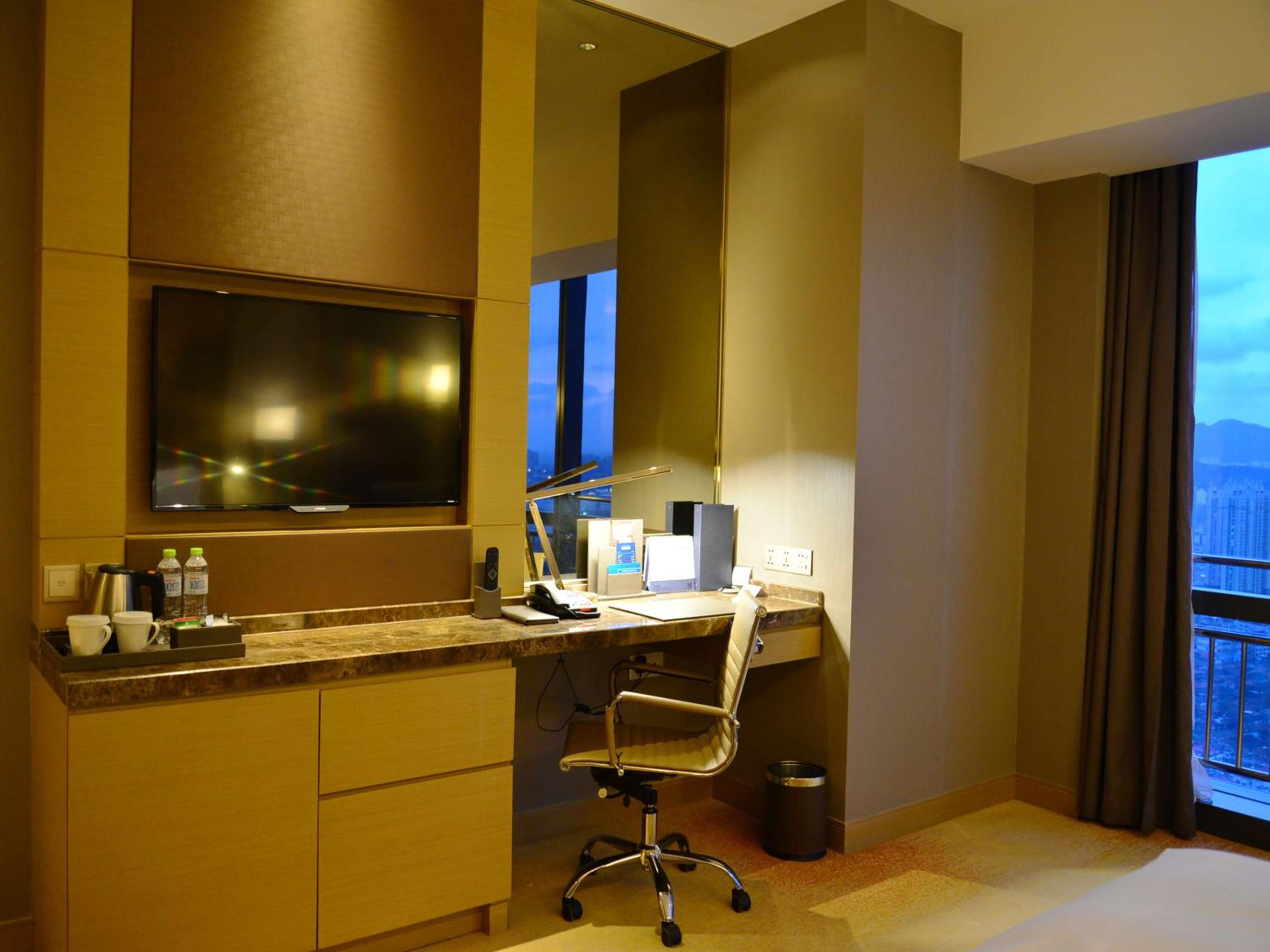King Room - Mobility Accessible