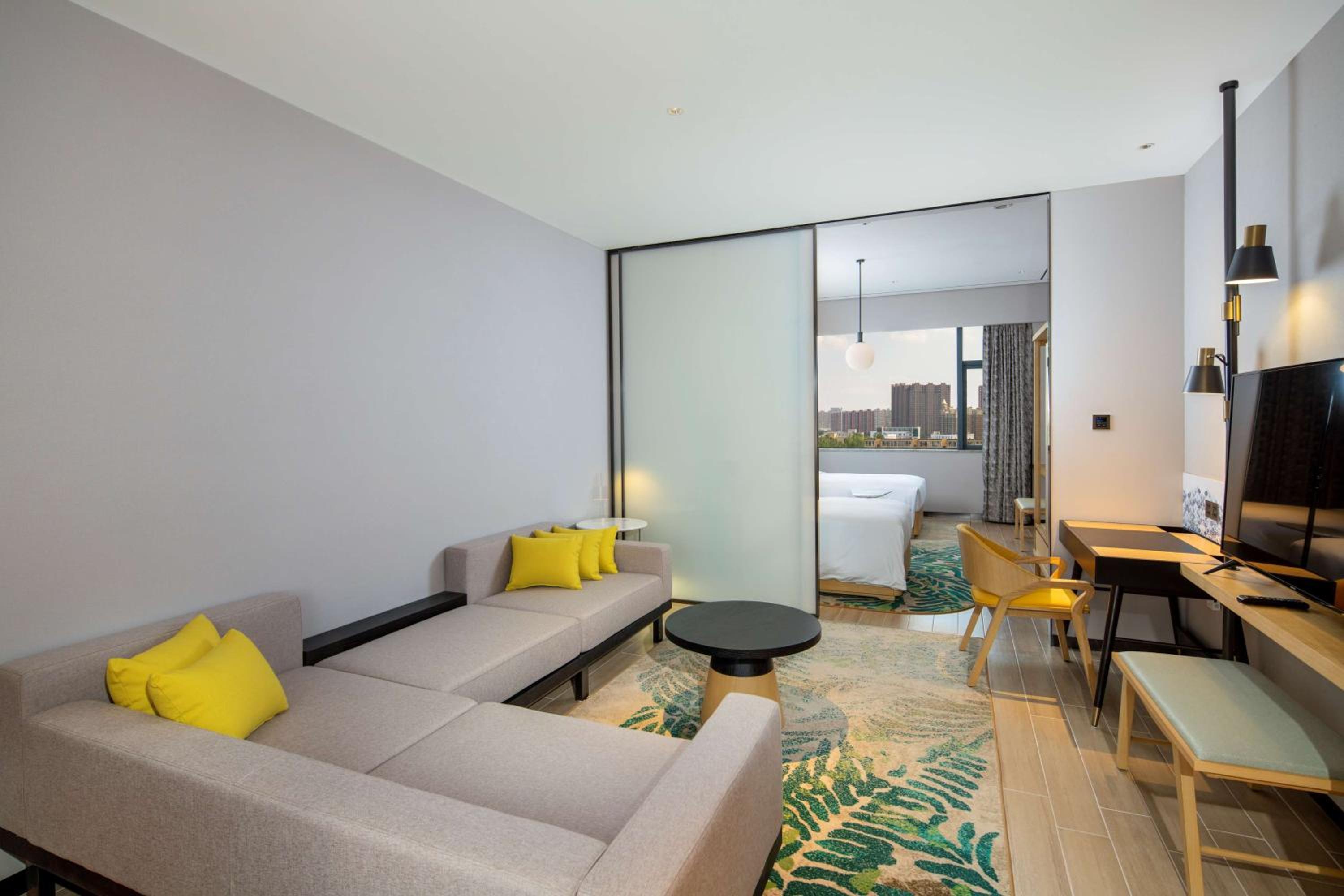 Deluxe Twin Suite - Photo 3