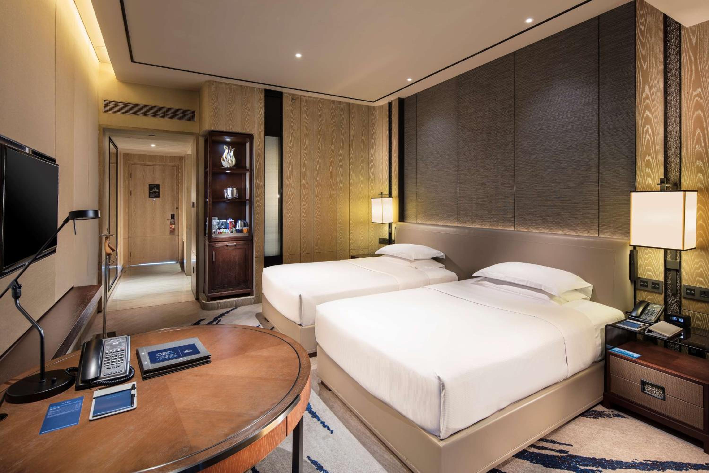 Twin Deluxe Room WangHai Wing