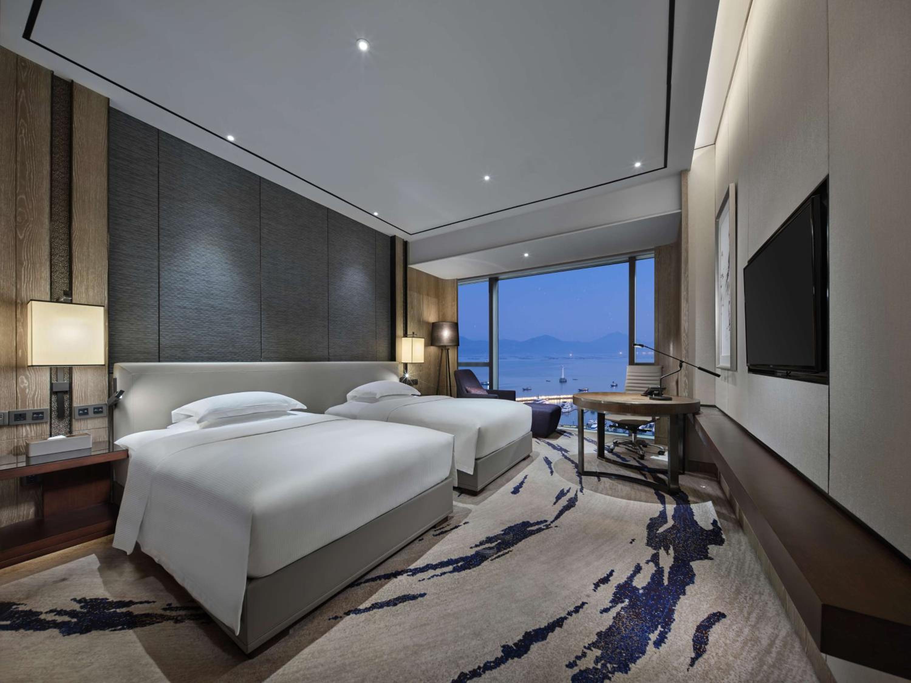 Twin Executive Sea View WangHai Wing