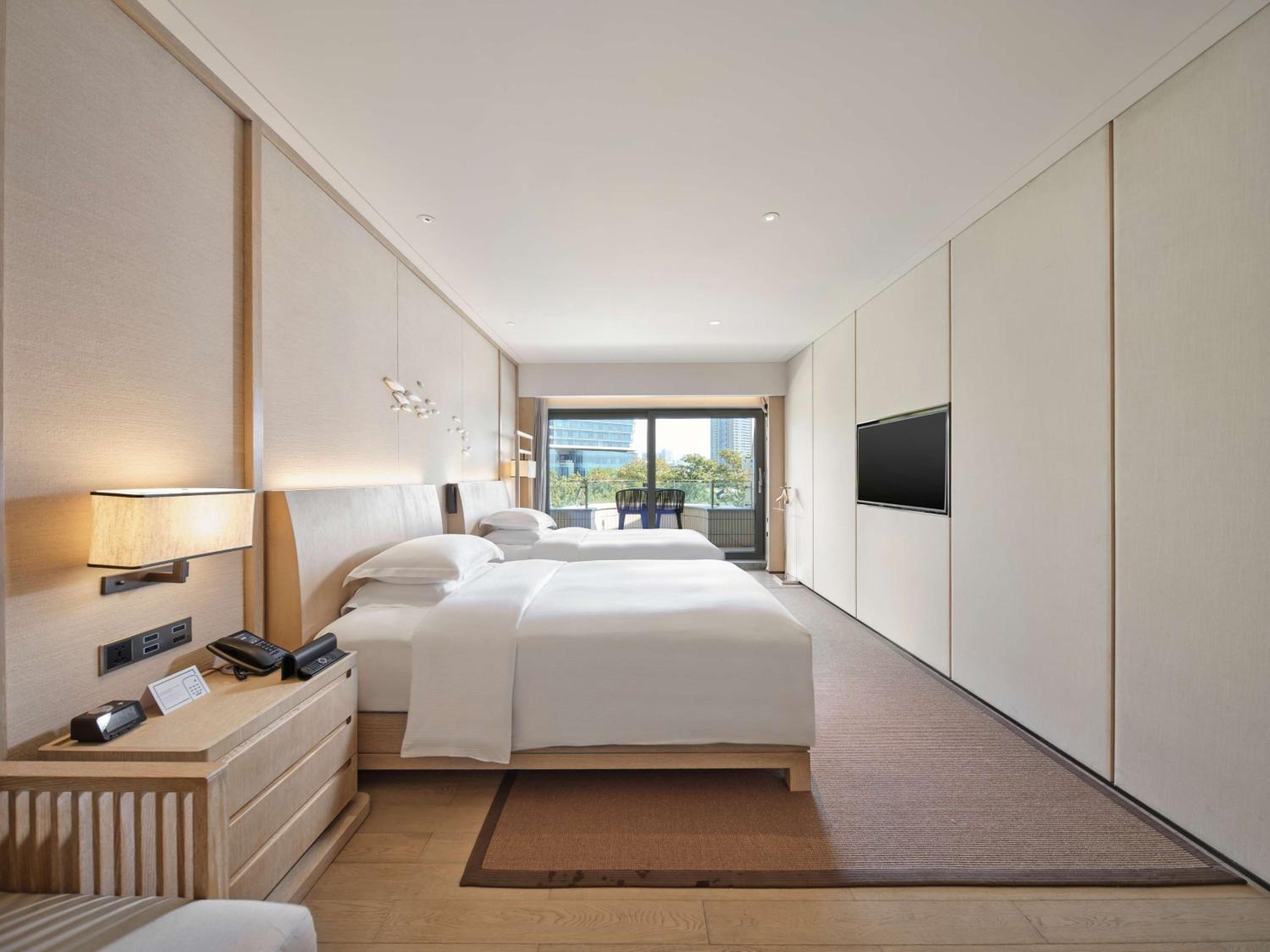 Deluxe Twin Room - Nanhai Wing