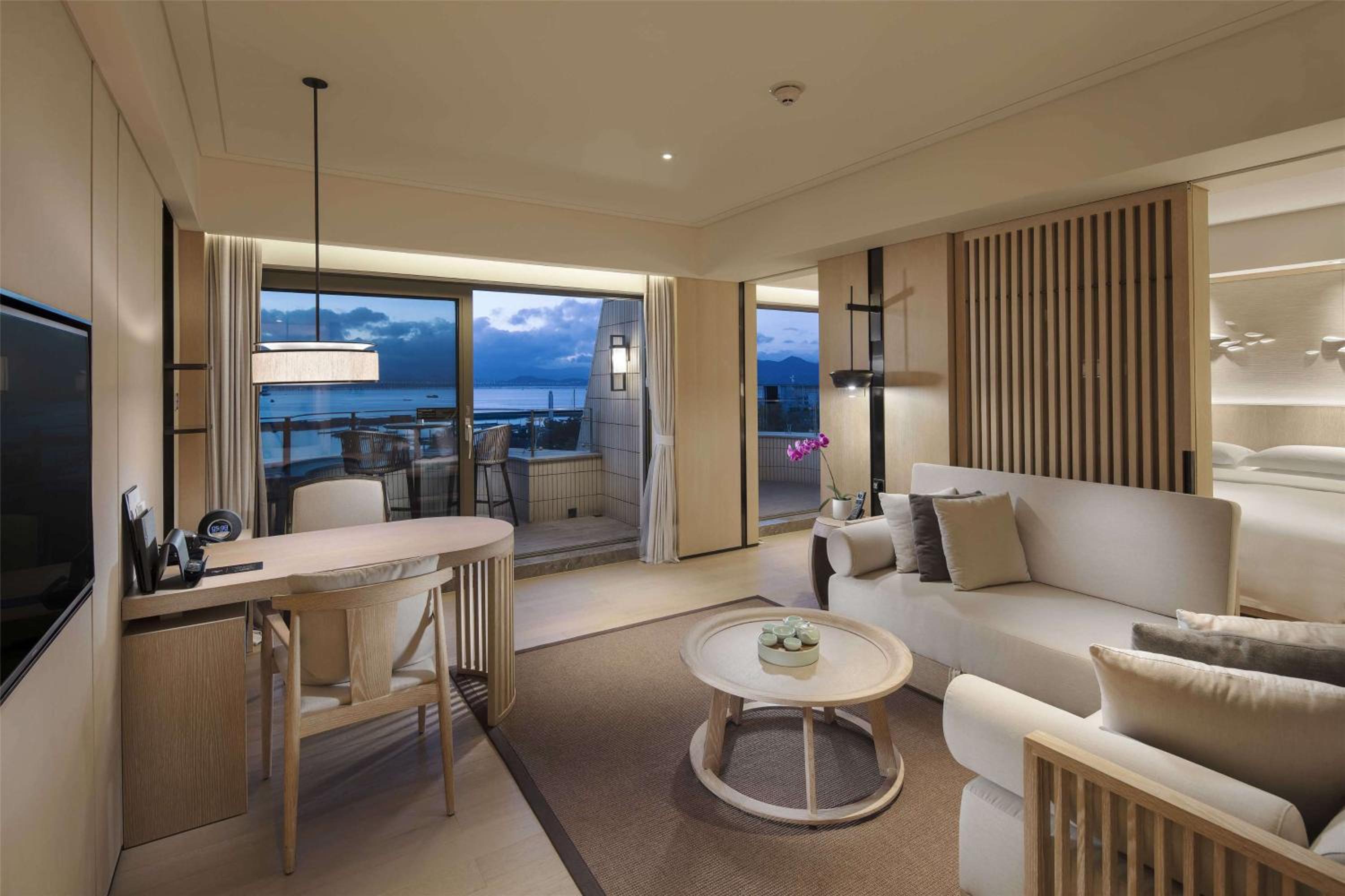 Seaside Suite - Nanhai Wing