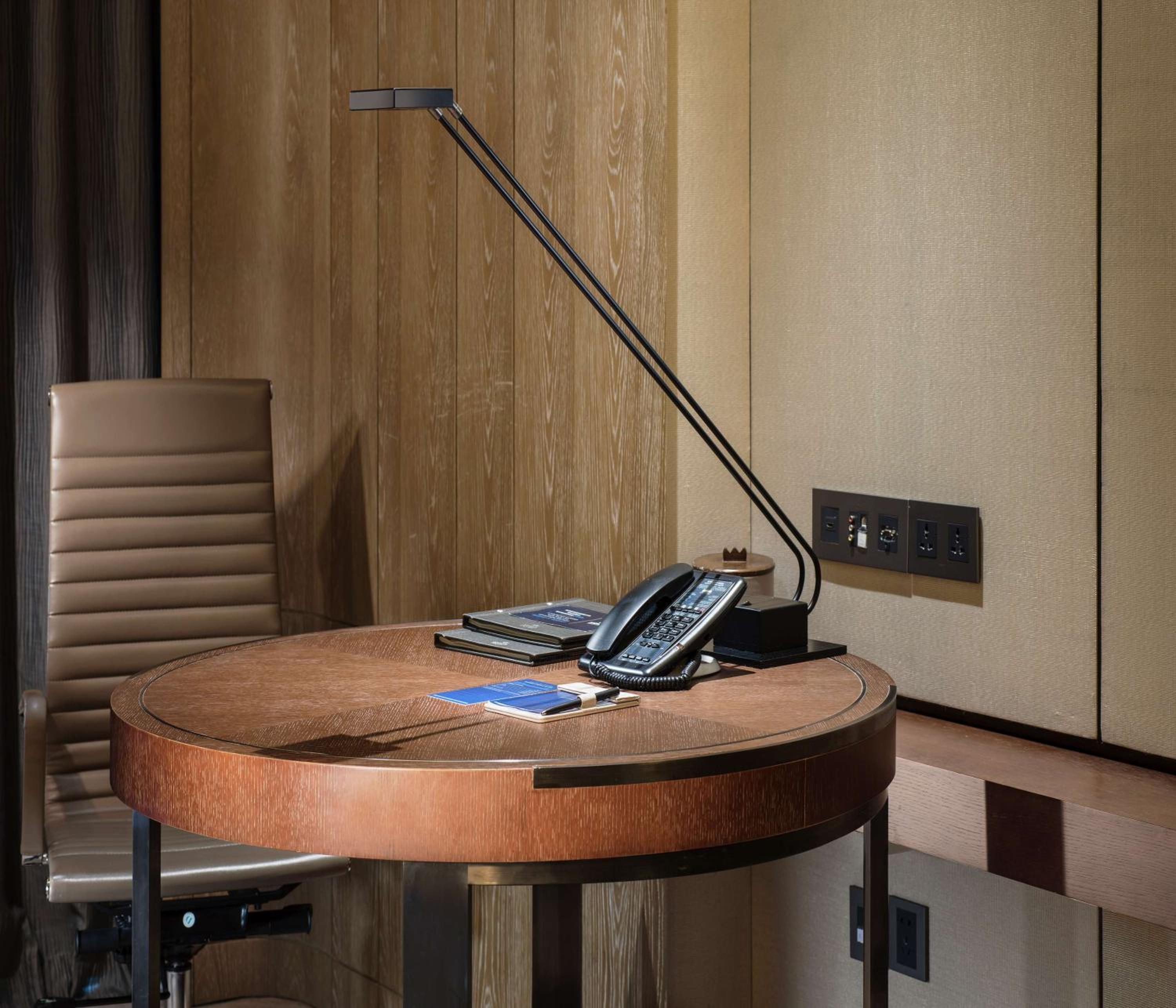 King Accessible Guest Room WangHai Wing