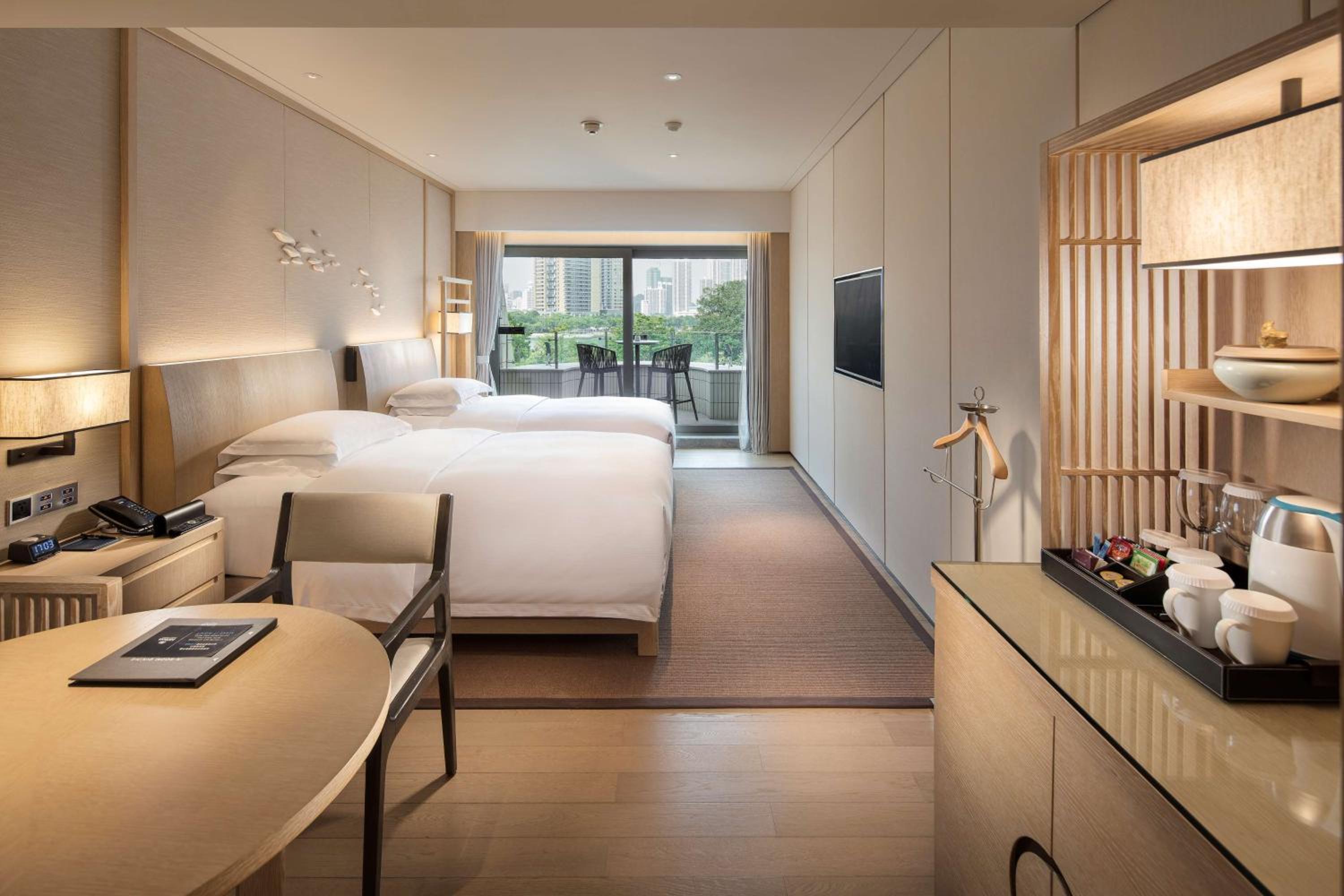 Deluxe Twin Room - Nanhai Wing
