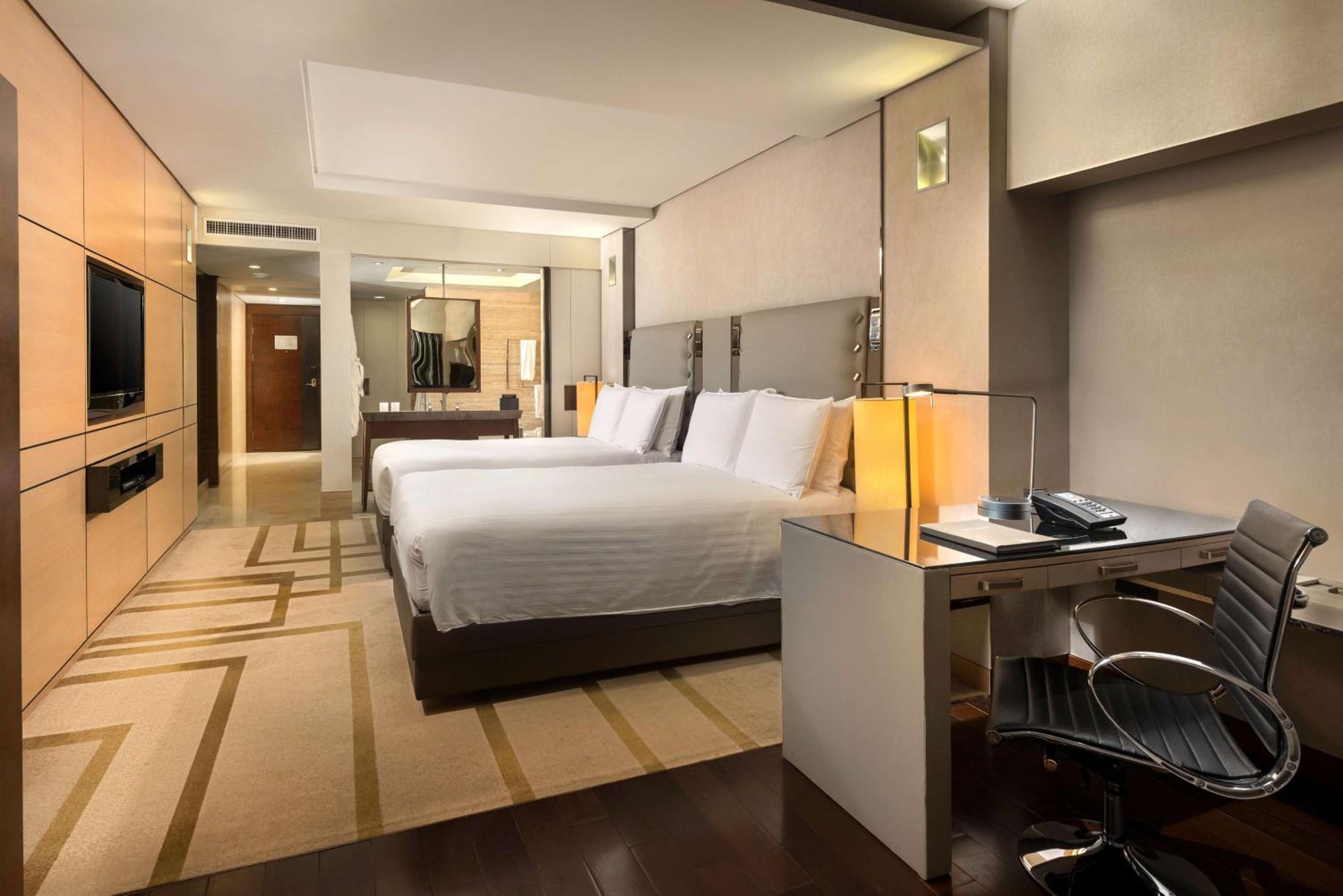Deluxe Twin Room - Photo 5