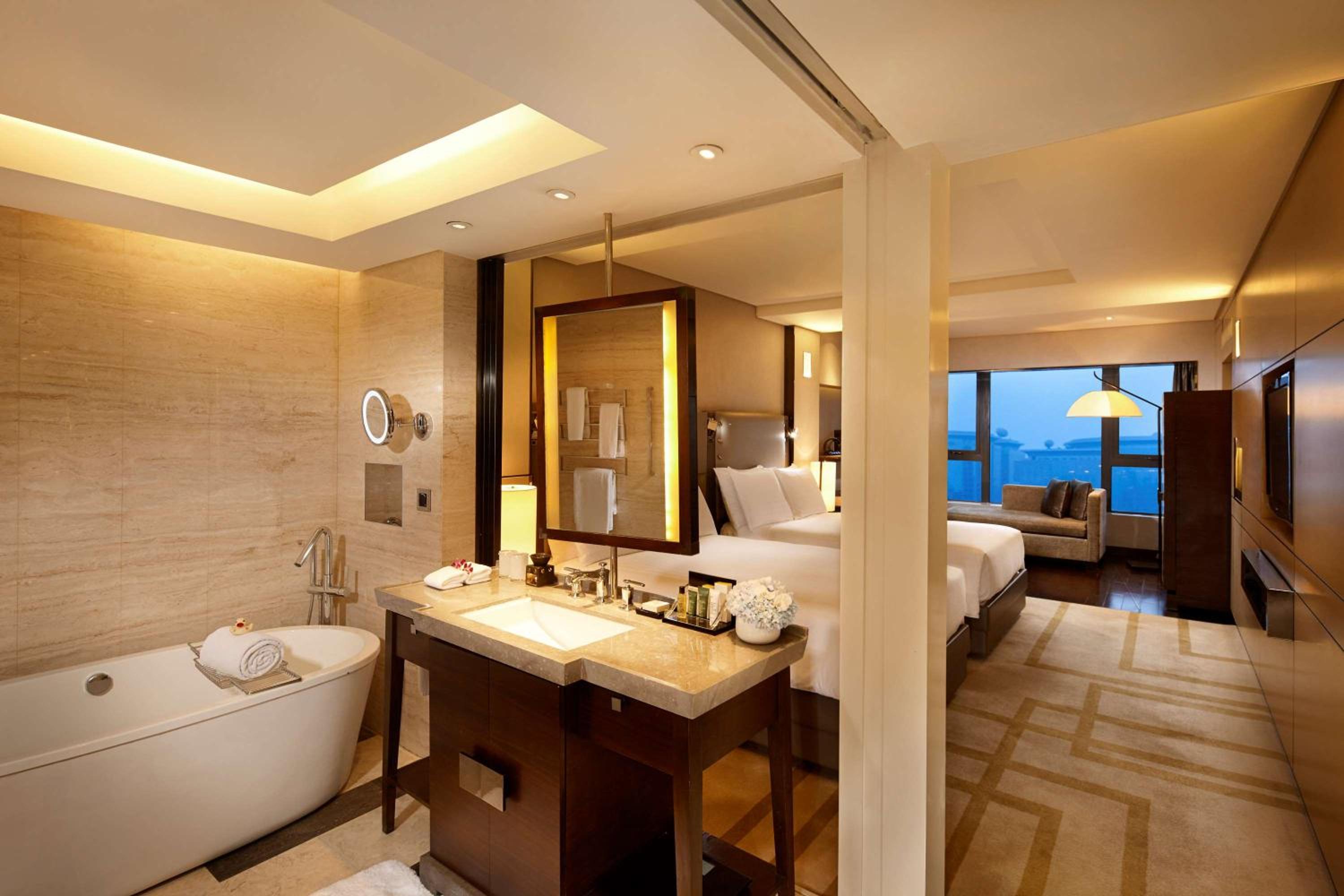 Executive Twin Room - Photo 5