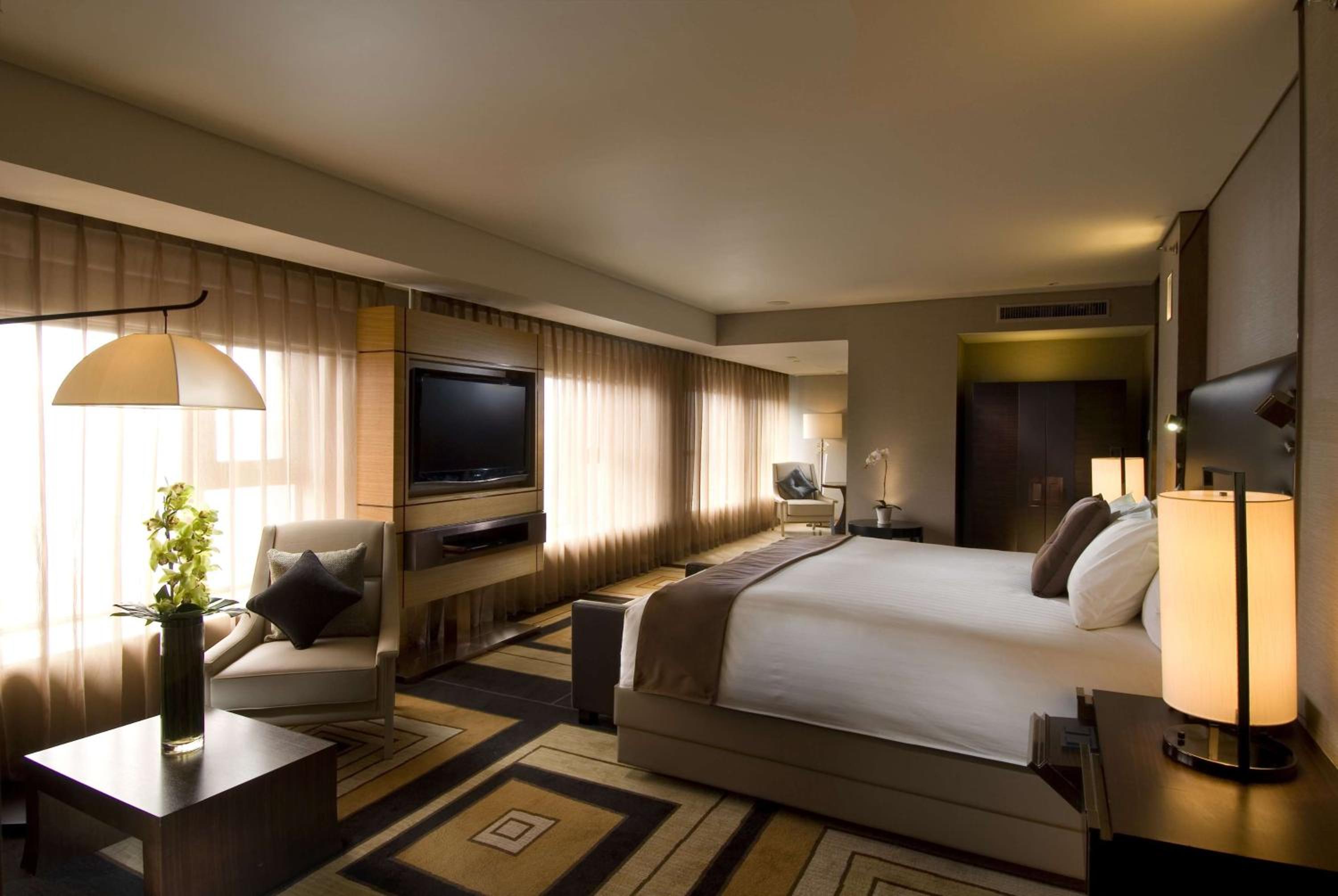 Executive Lifestyle Suite - Photo 7
