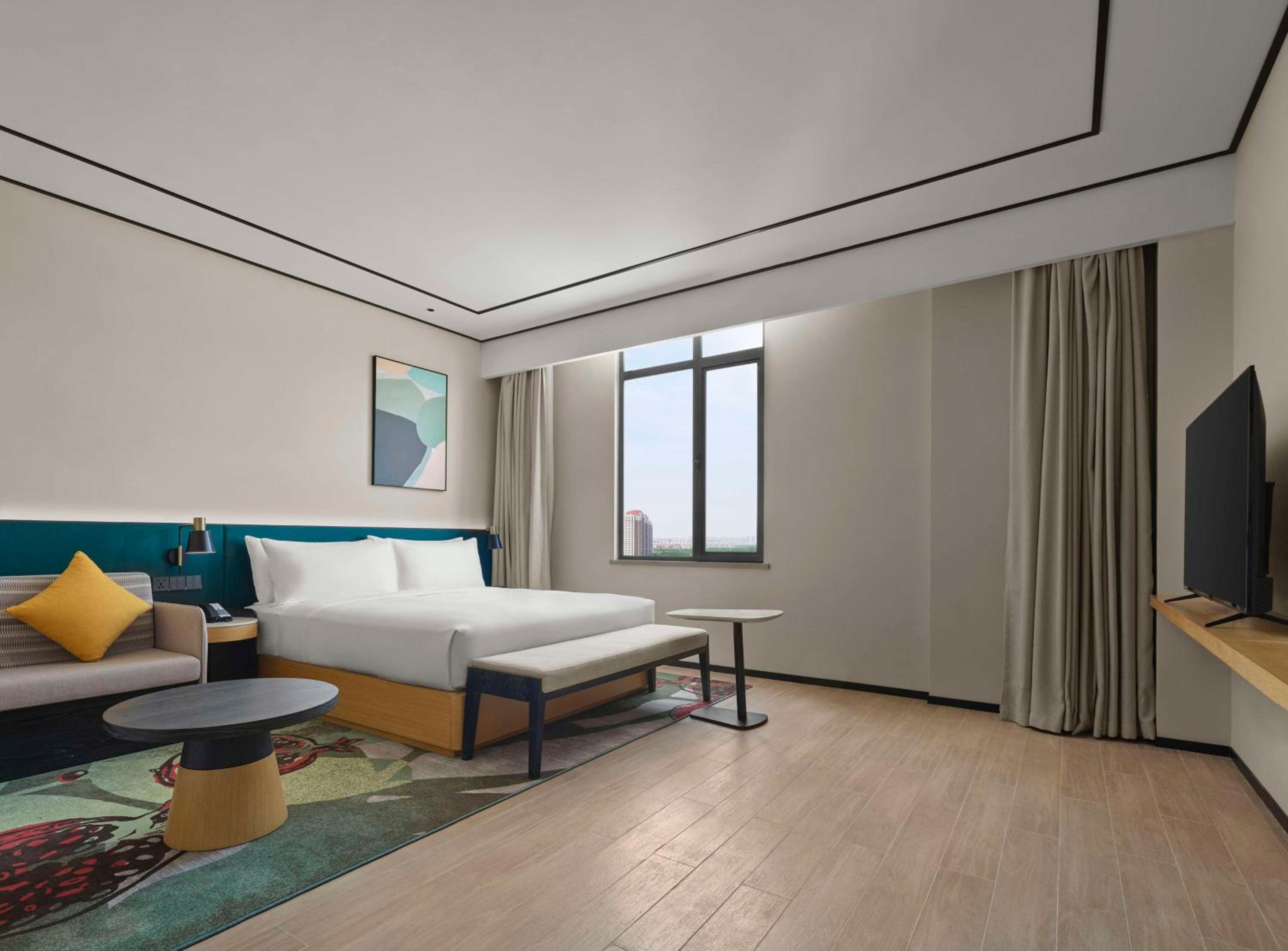 Deluxe King Room - Photo 1