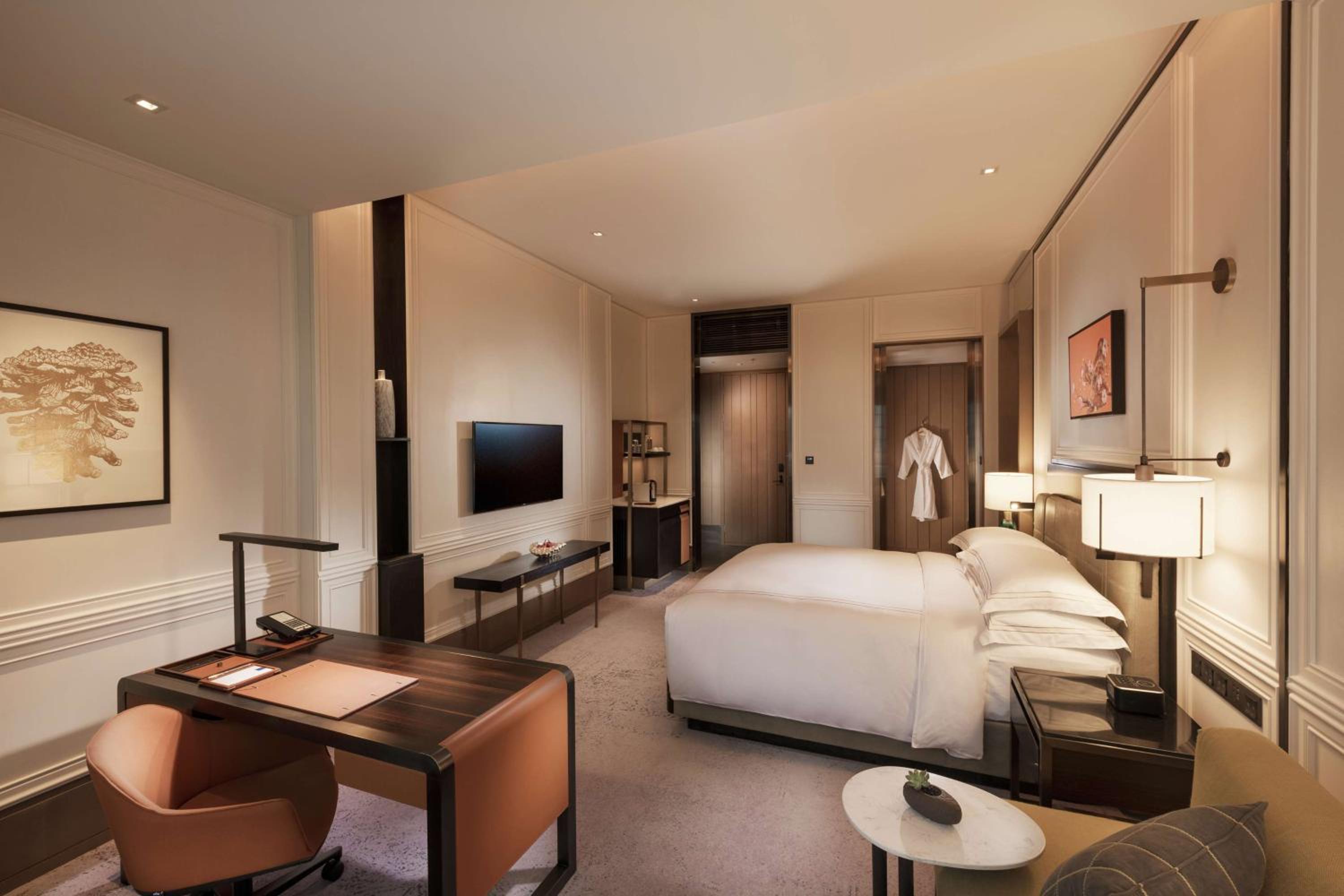 Executive King Room - Photo 1