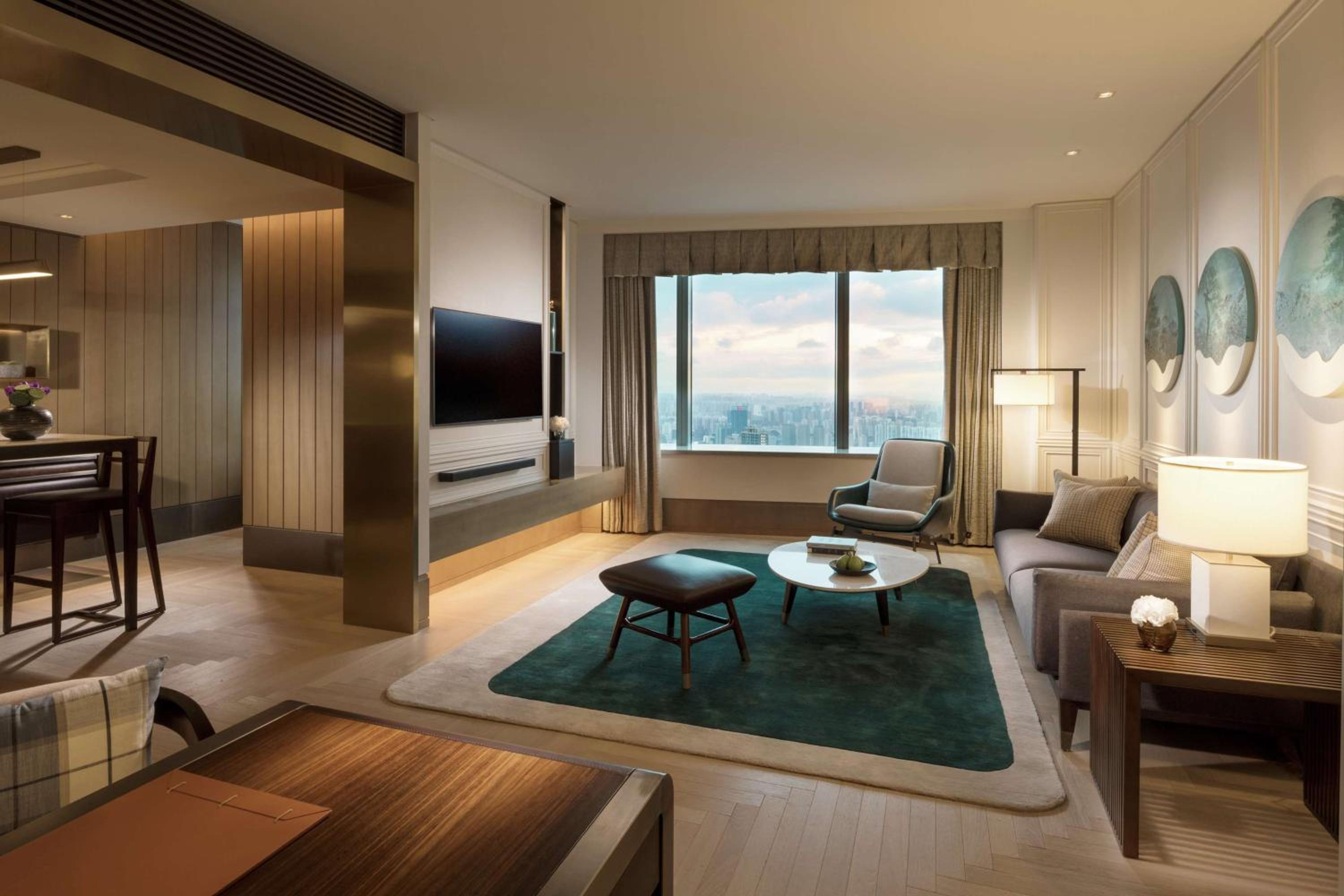 One-Bedroom King Suite - Photo 1