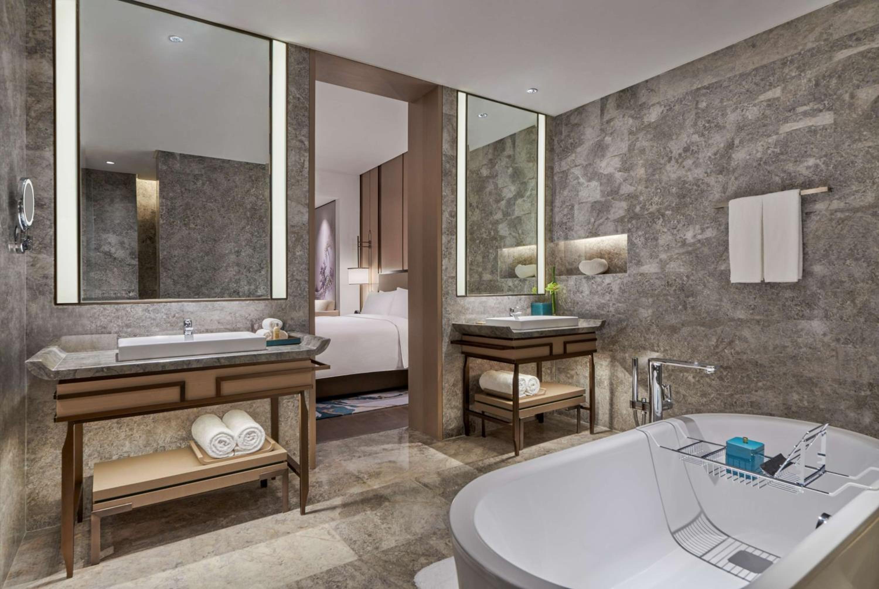 Executive Suite with Plunge Pool