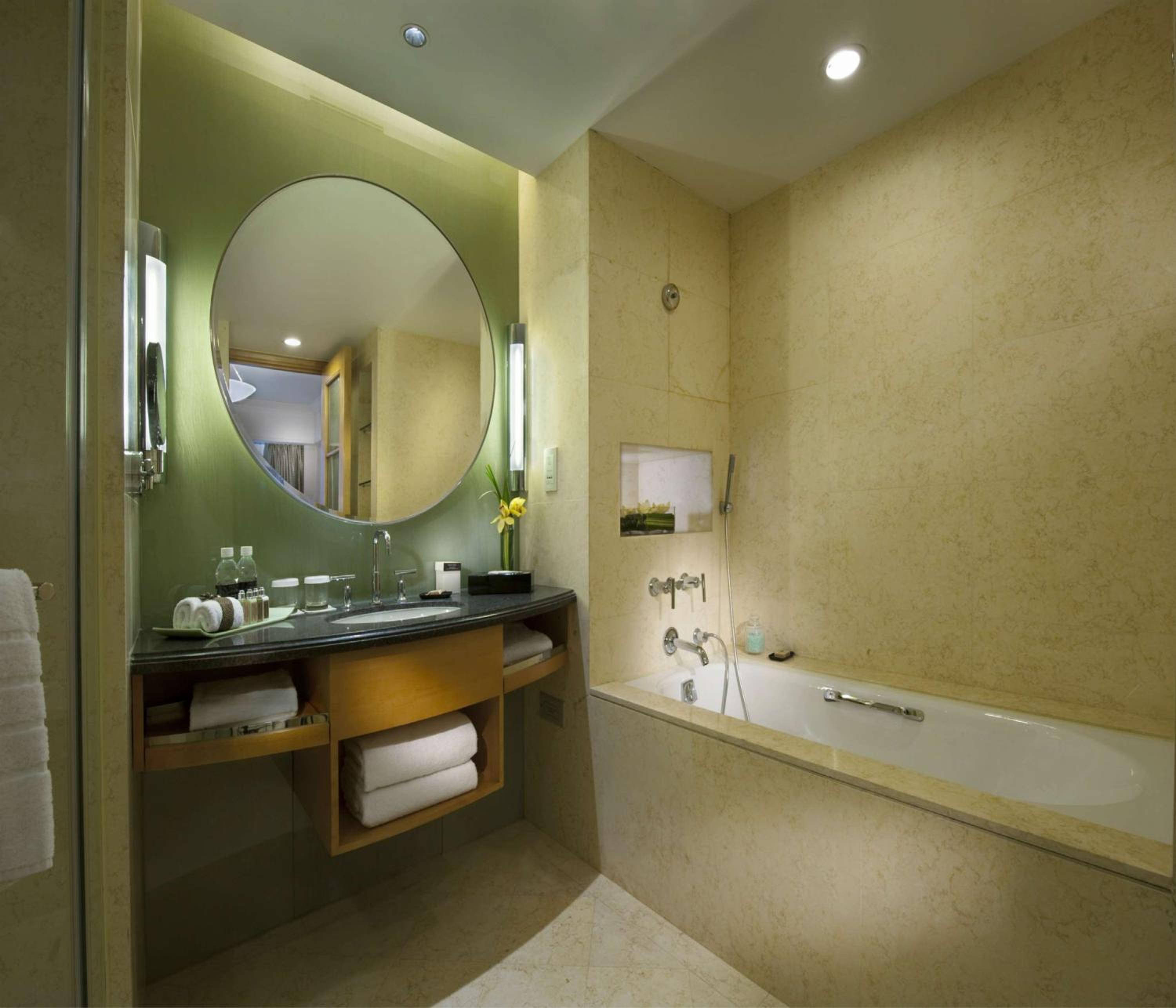 Executive King Room - Lounge Access
