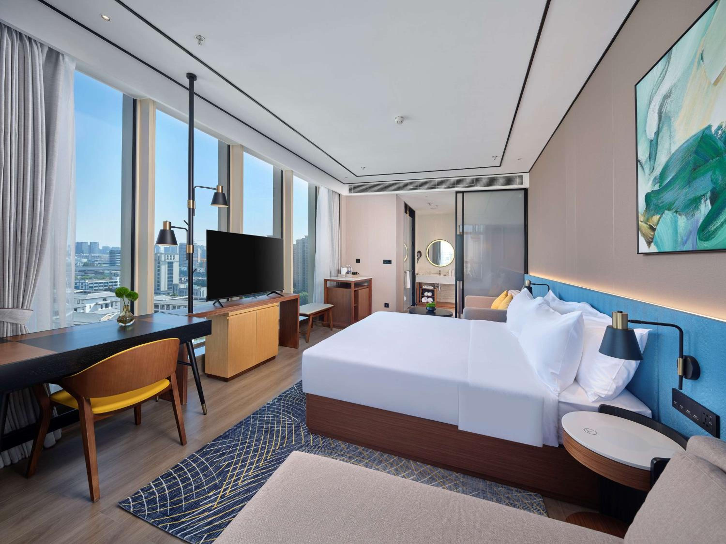 Superior King Room - Photo 6