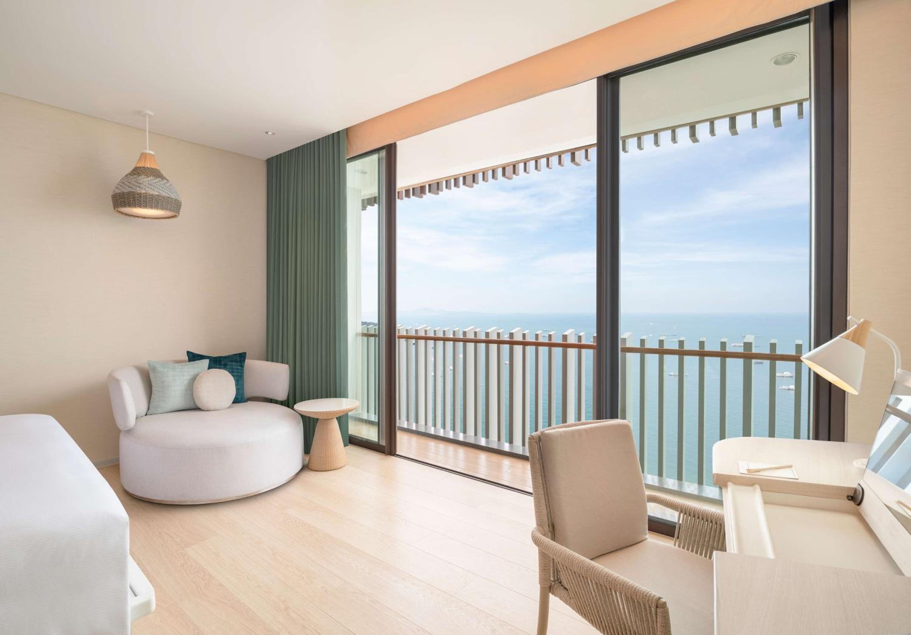 Executive King Room - Ocean Front