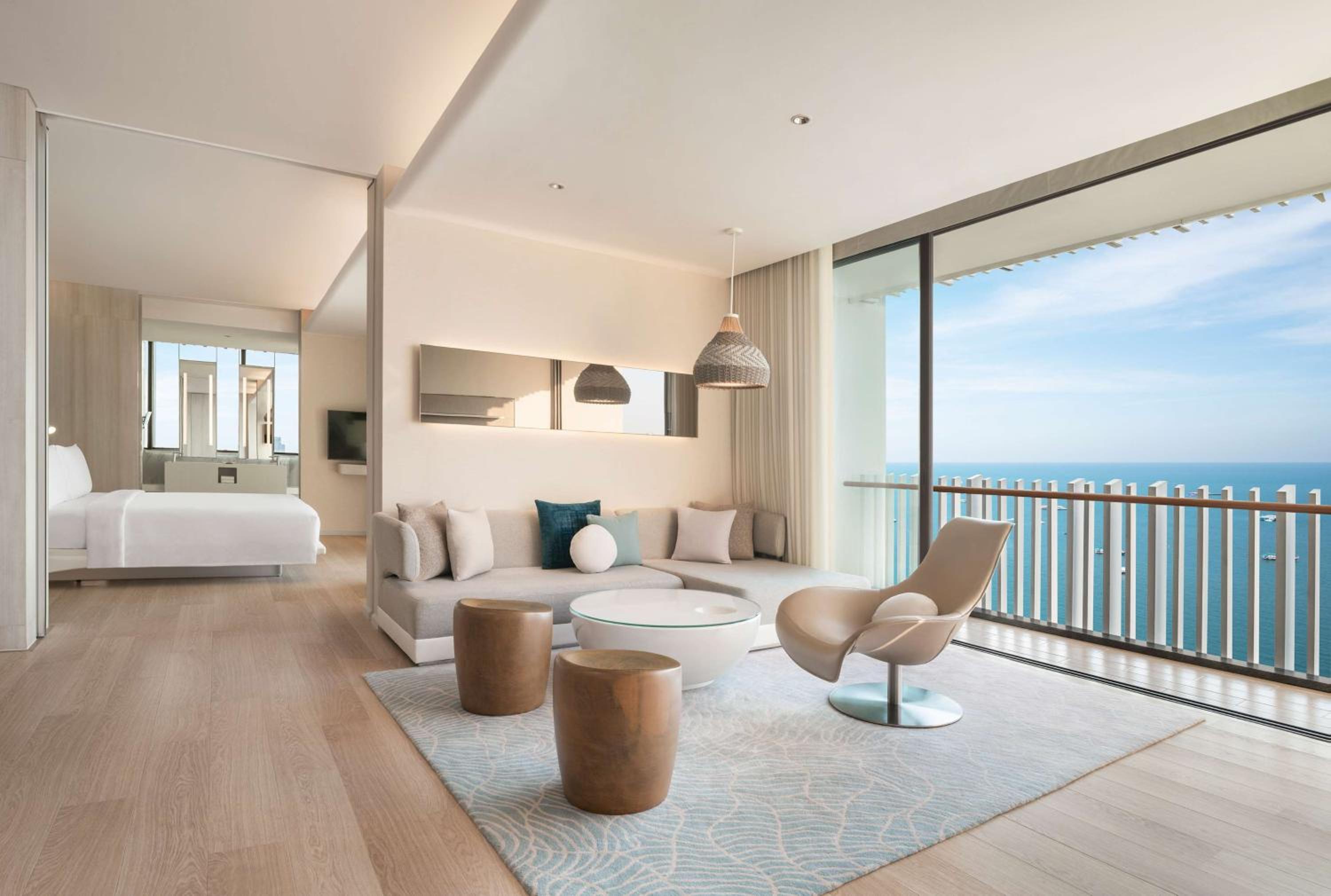 King Prestige Ocean Suite