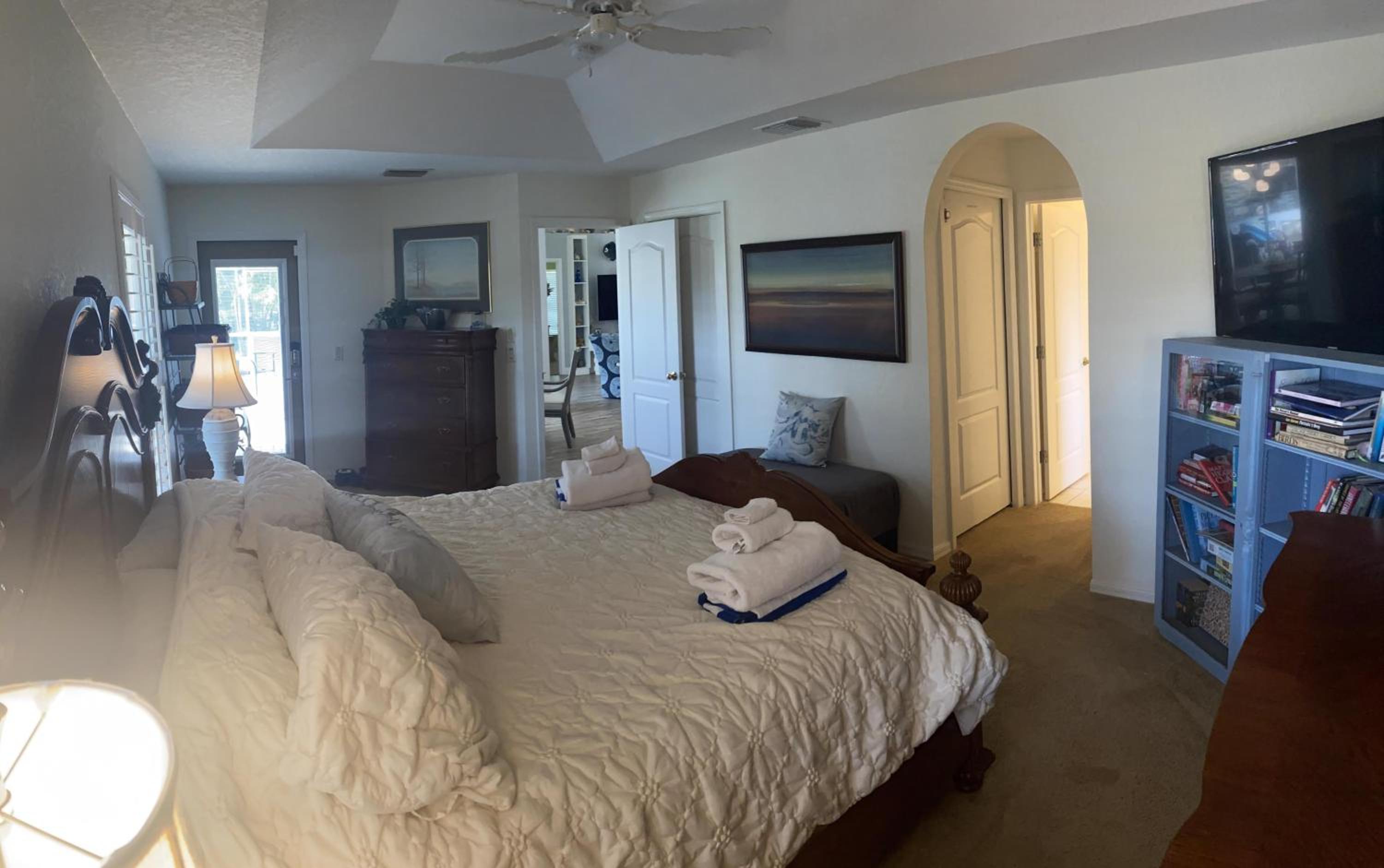 Three-Bedroom Villa photo 3