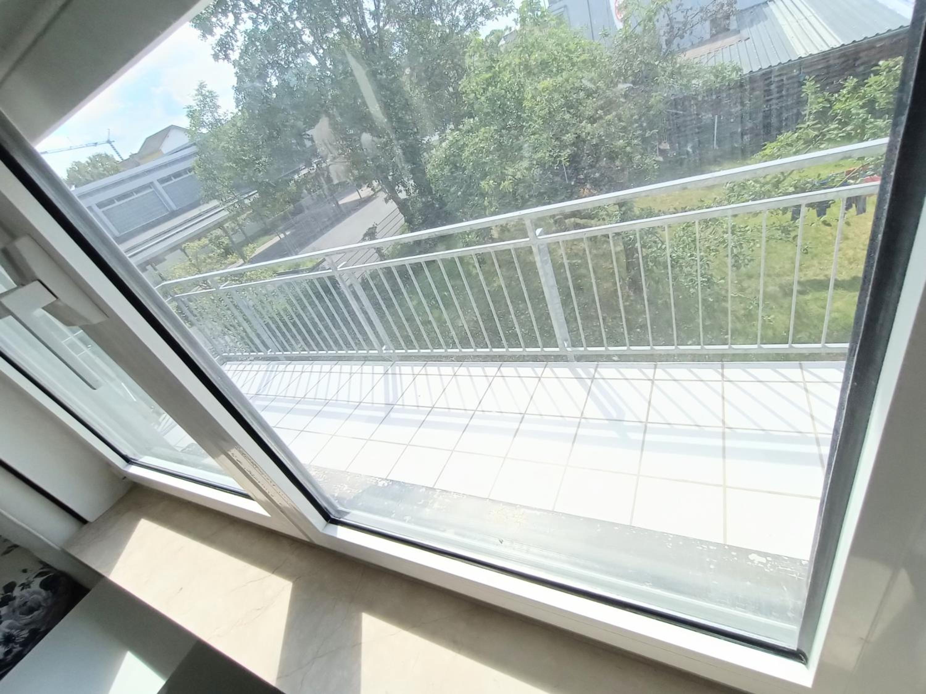 Apartment with Balcony photo 2