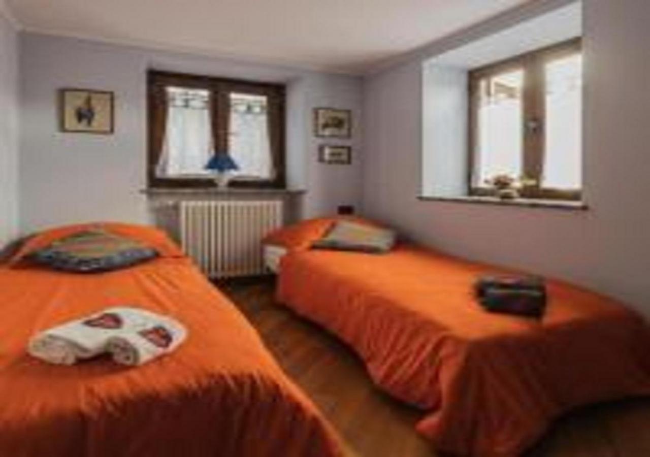 Two-Bedroom Apartment - Photo 1