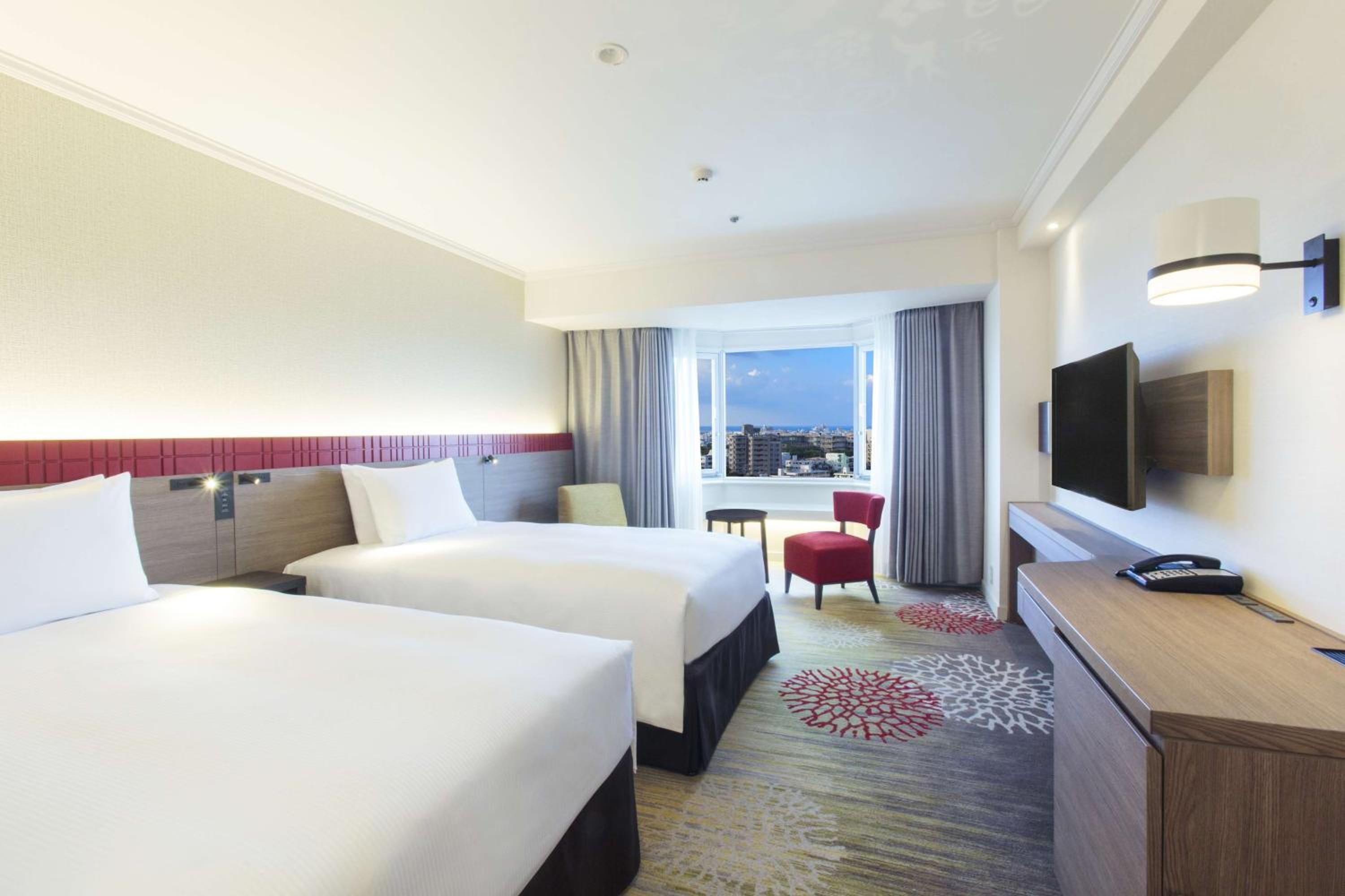 Twin Room - Photo 3