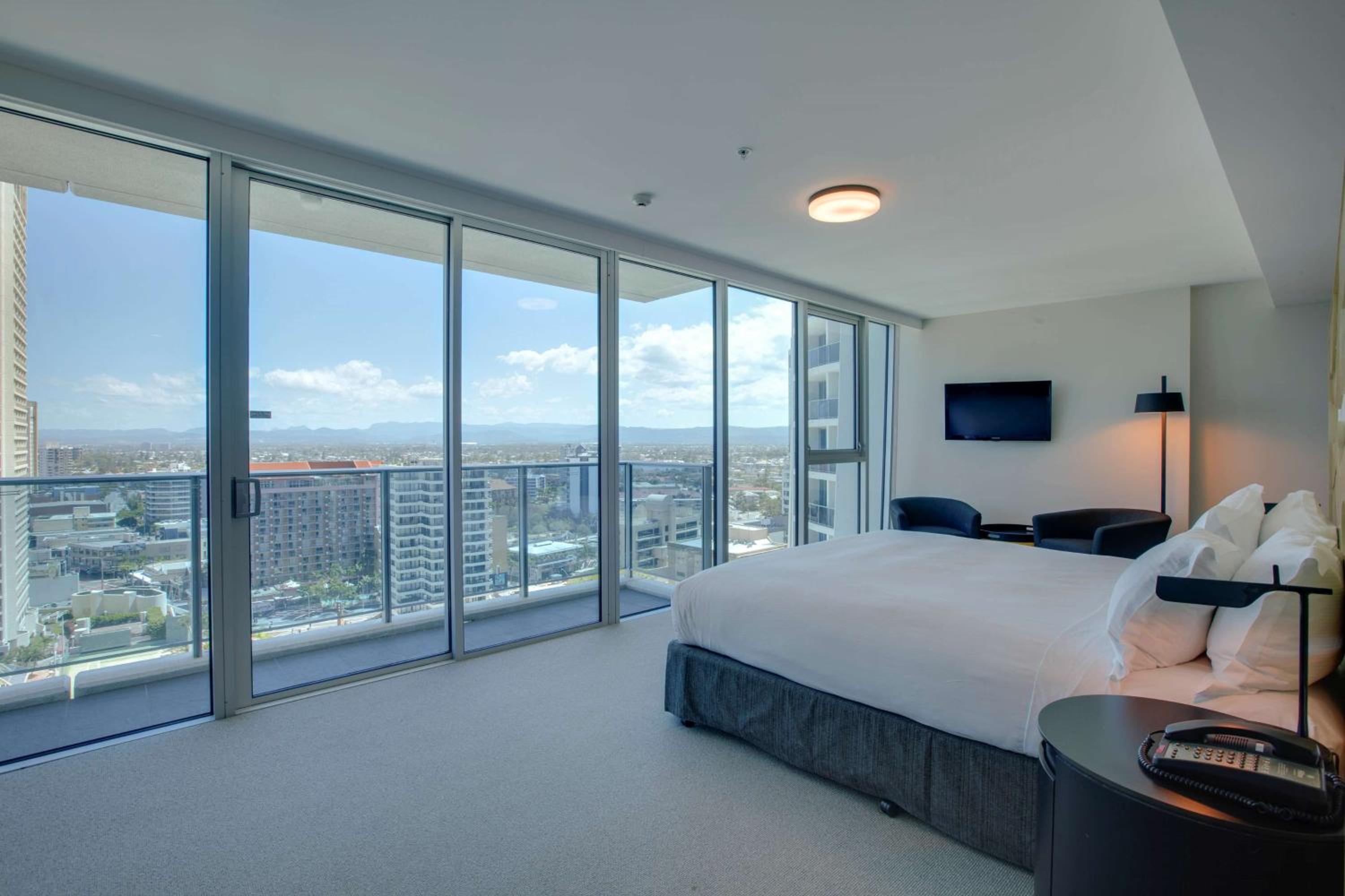 Executive King Room - Photo 2