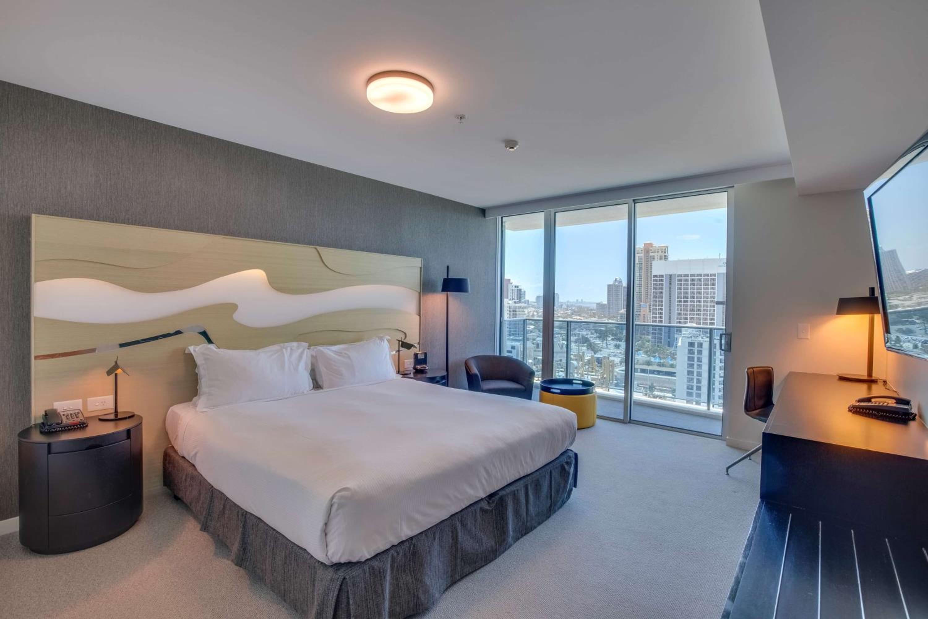 Executive King Room - Photo 3