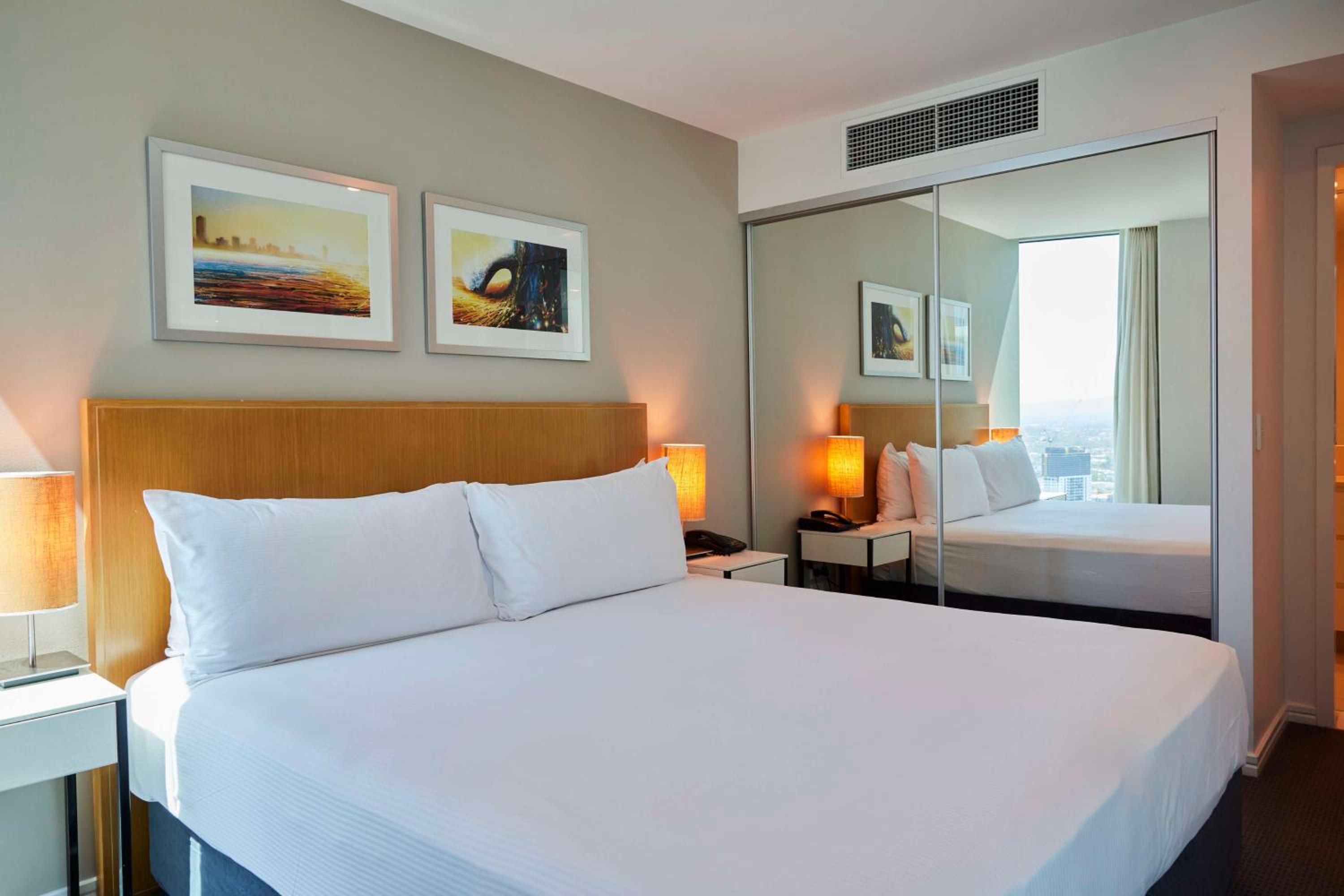 Two-Bedroom Residence Room with Ocean View - Photo 4