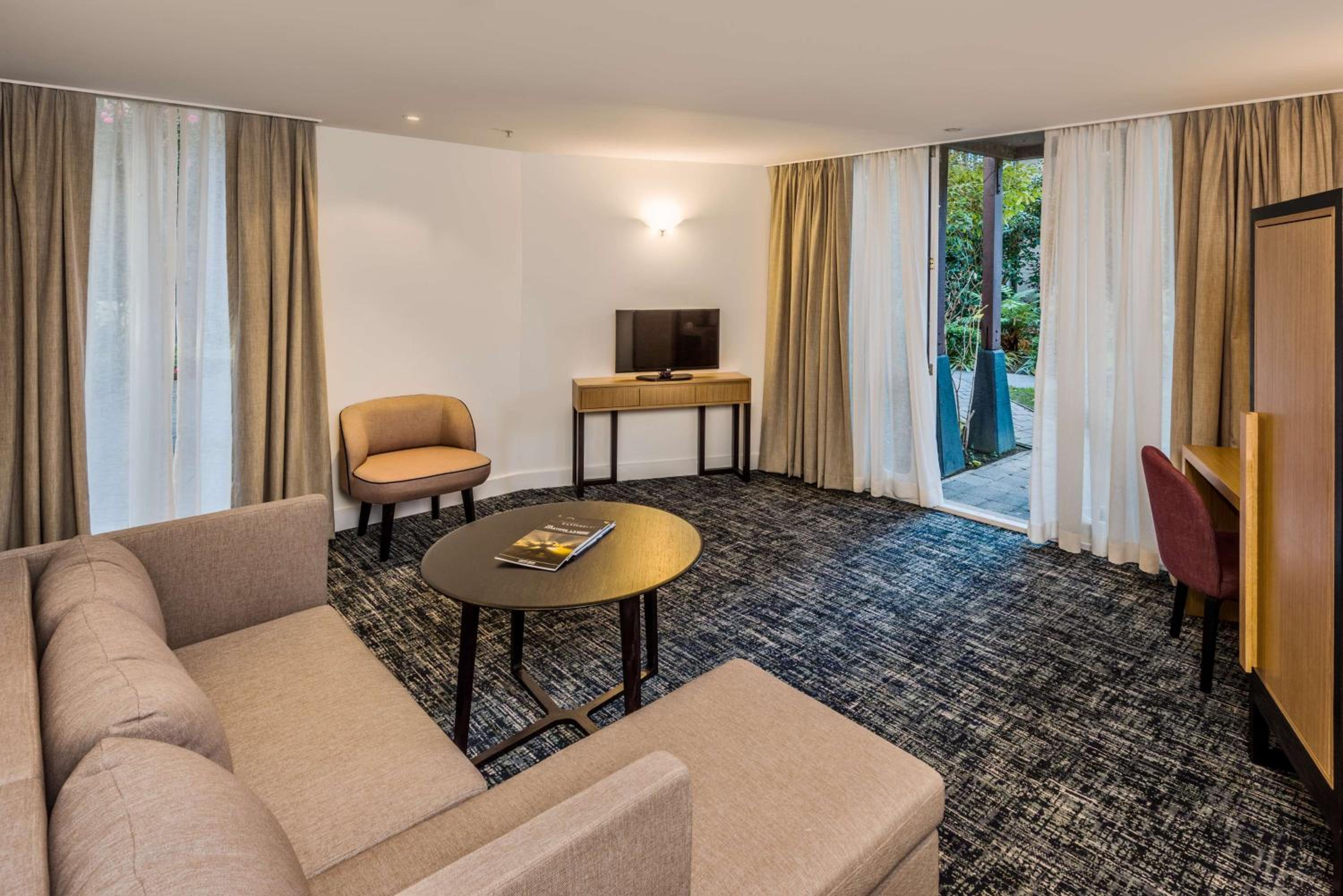 One-Bedroom King Suite - Photo 1