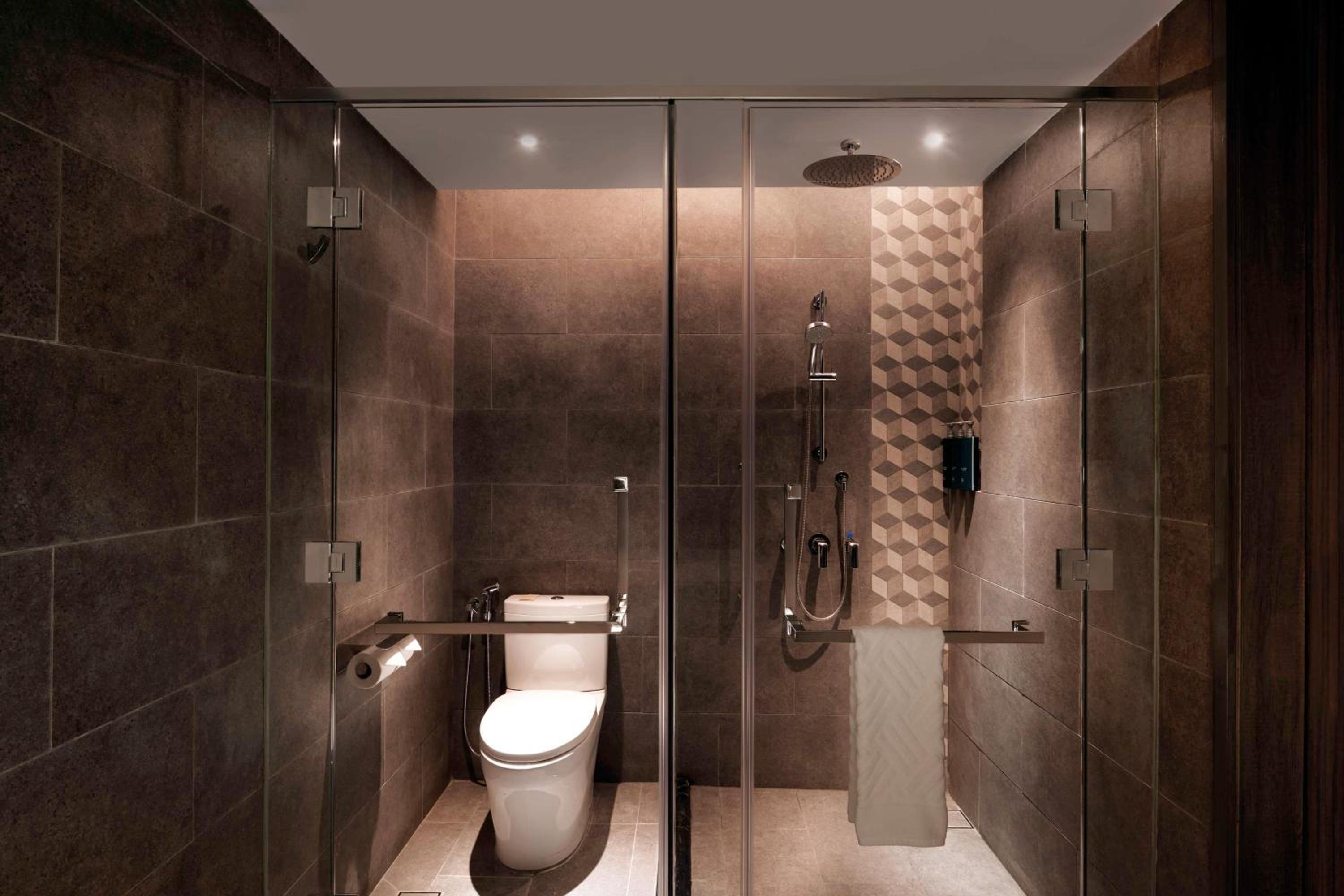 Executive King Room - Photo 2