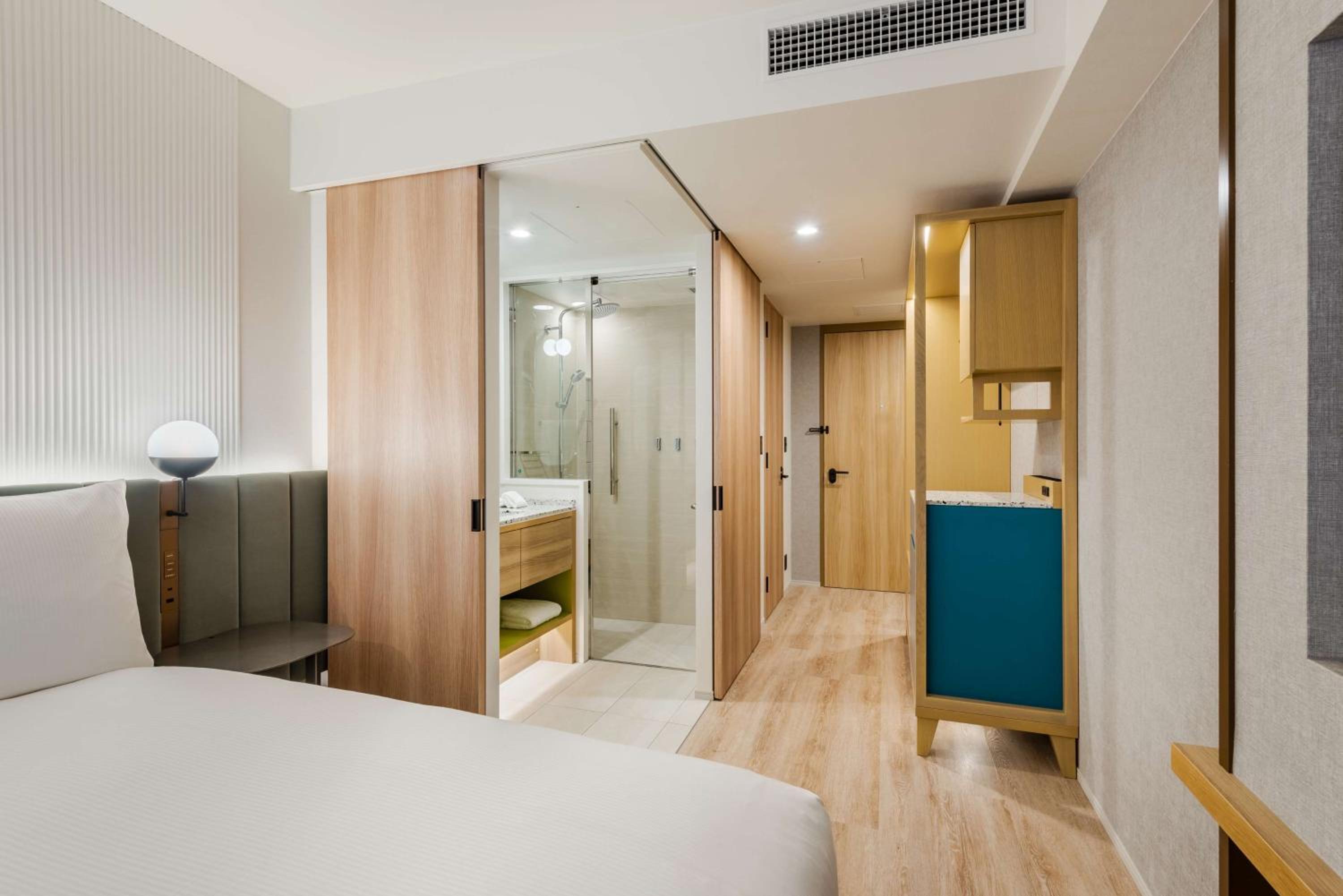 Twin Room - Photo 4
