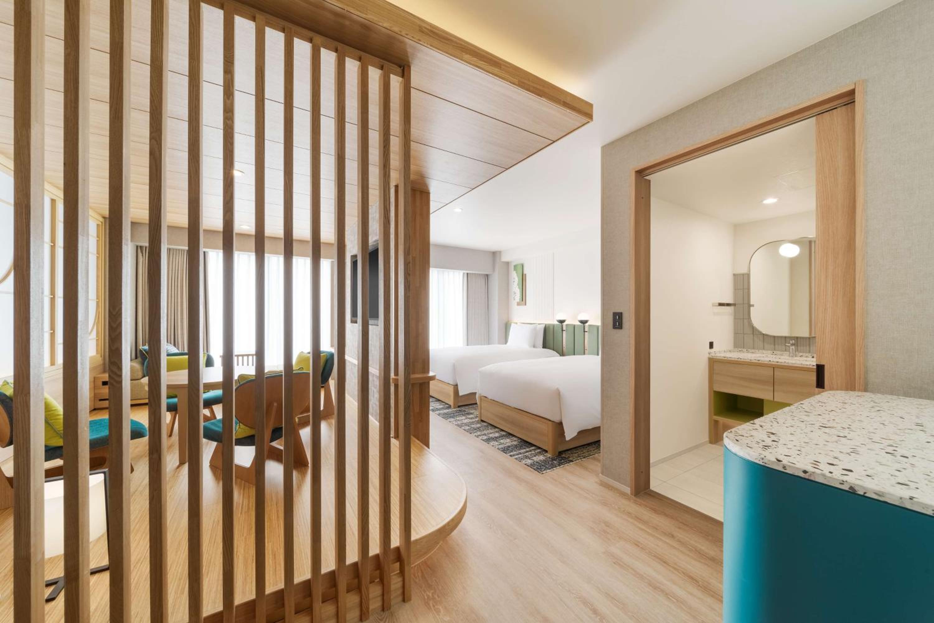 Deluxe Family Twin Room photo 2