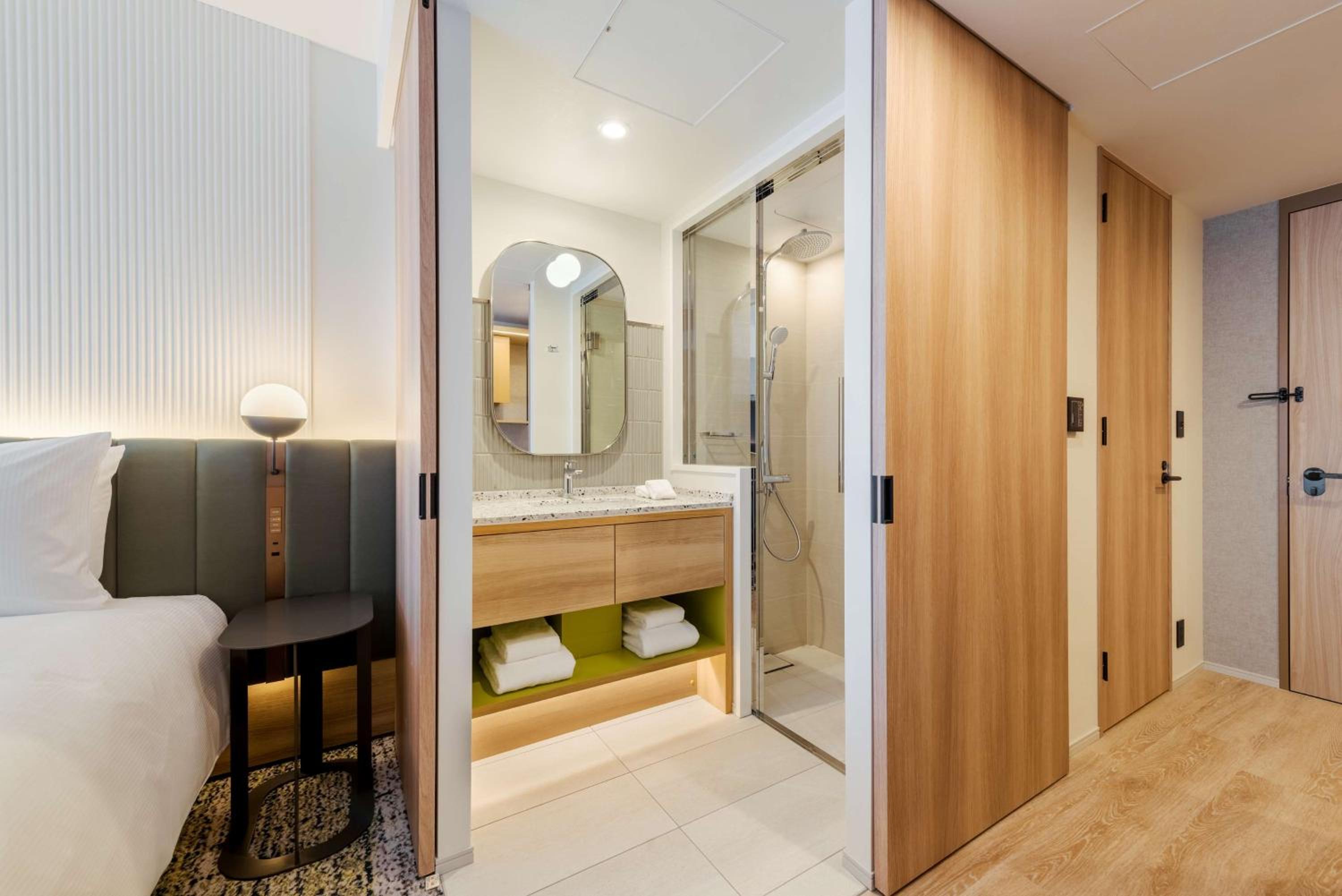 Twin Room - Photo 2