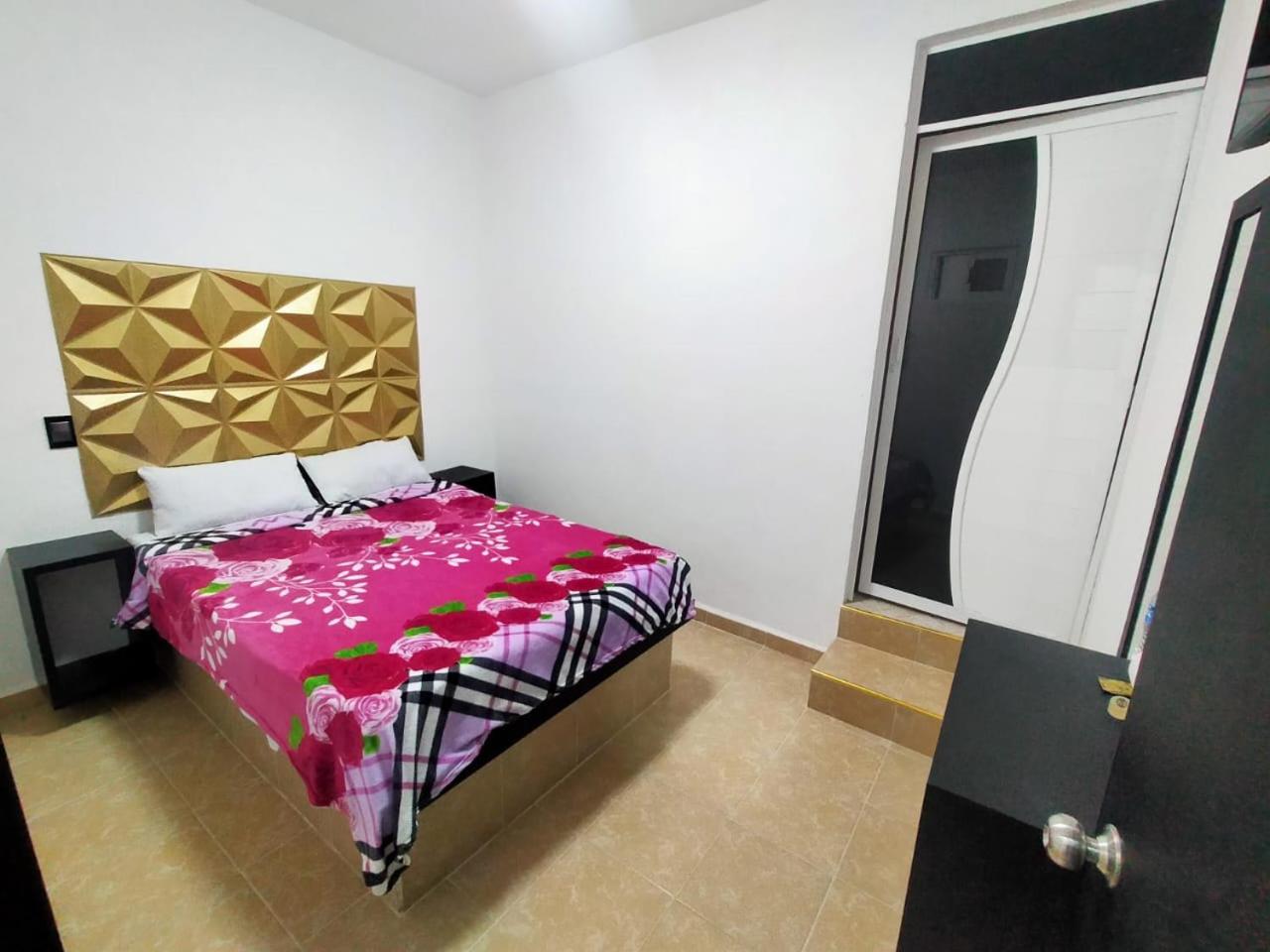 Standard Suite photo 2