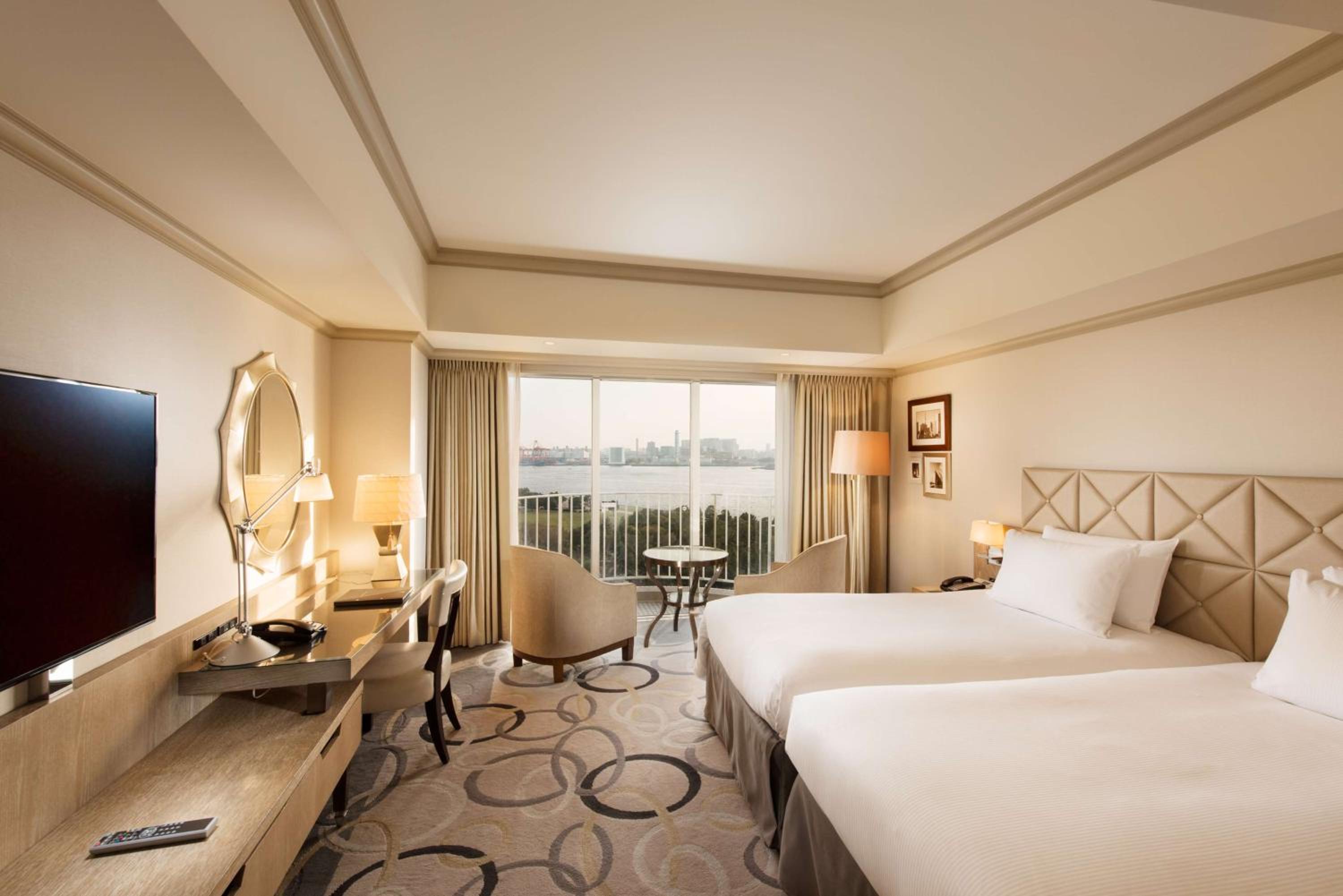 Twin Room - Photo 10