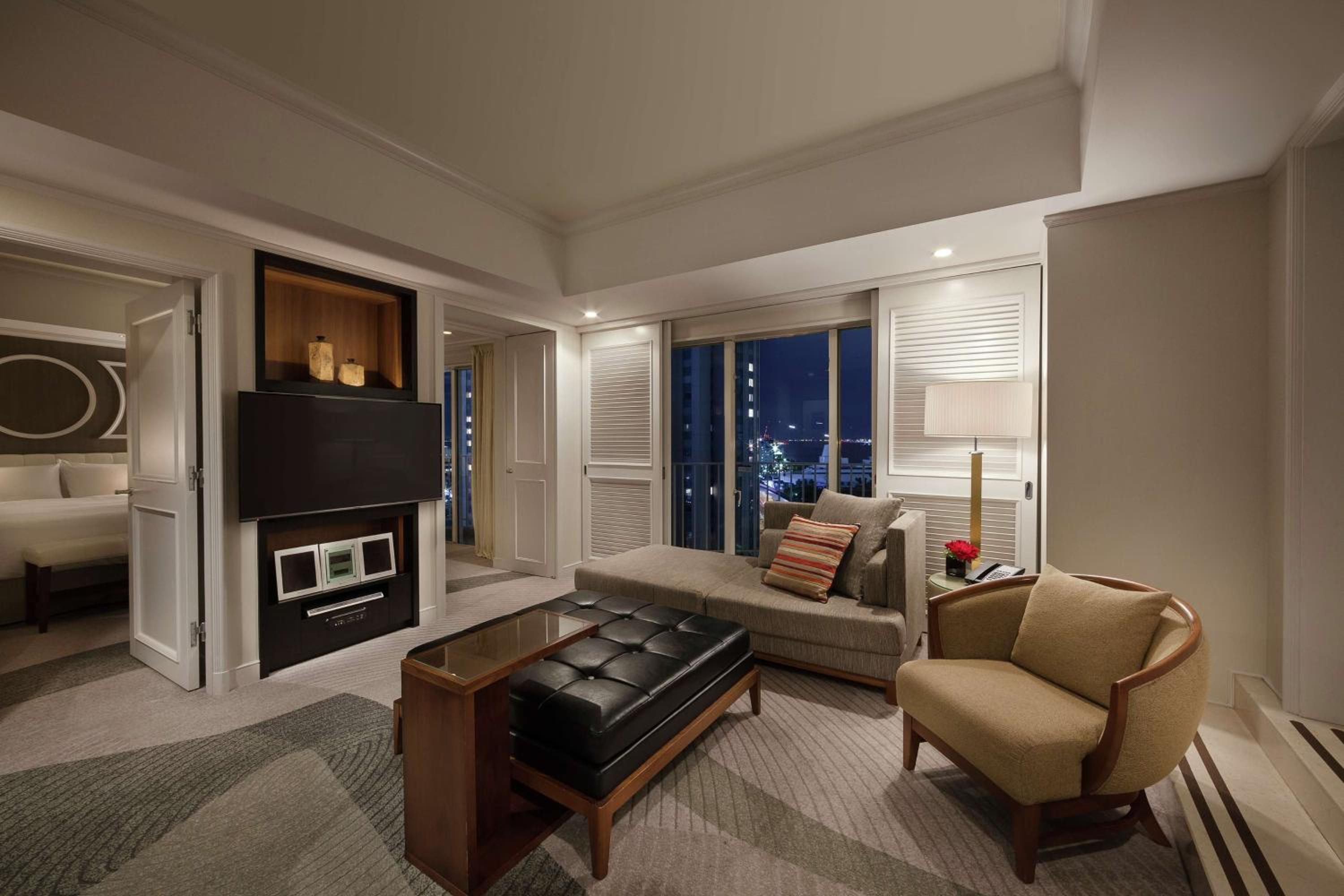King Terrace Suite - Non-Smoking - Photo 2