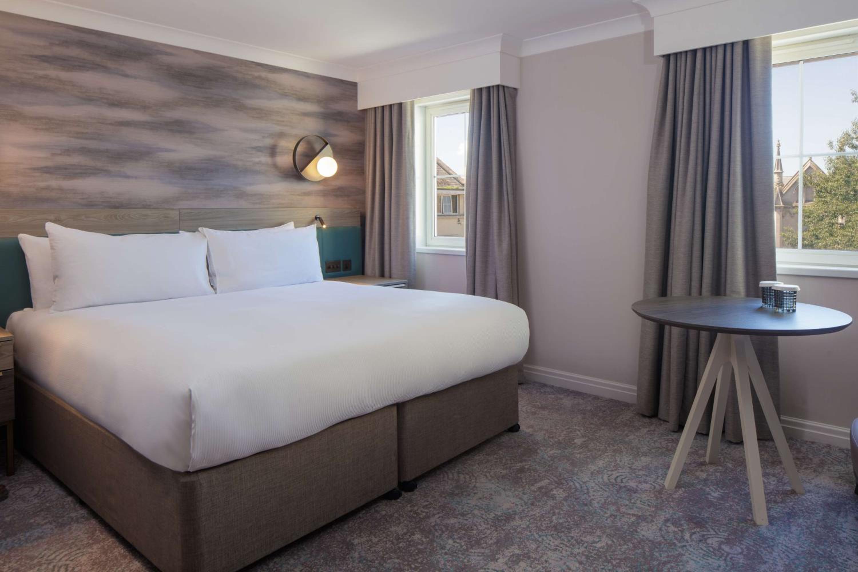 Superior King Room - Photo 5