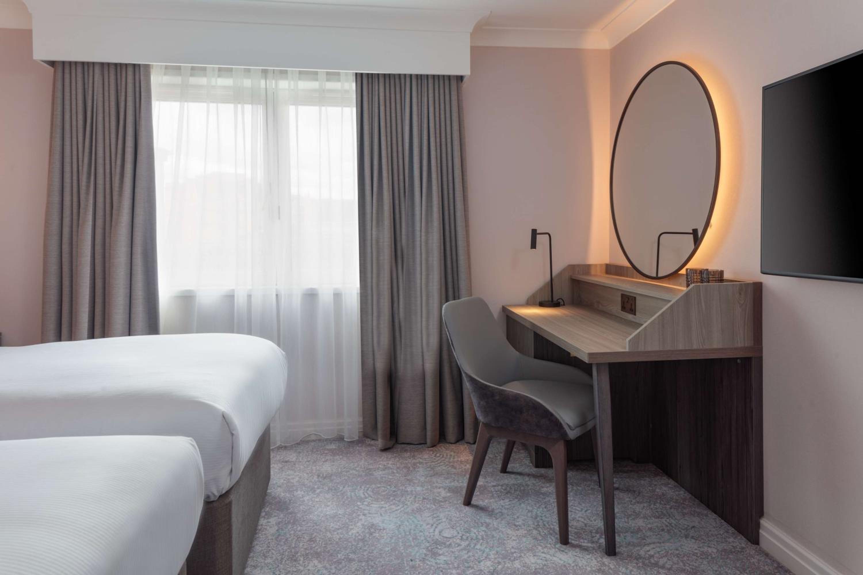Superior Twin Room - Photo 7