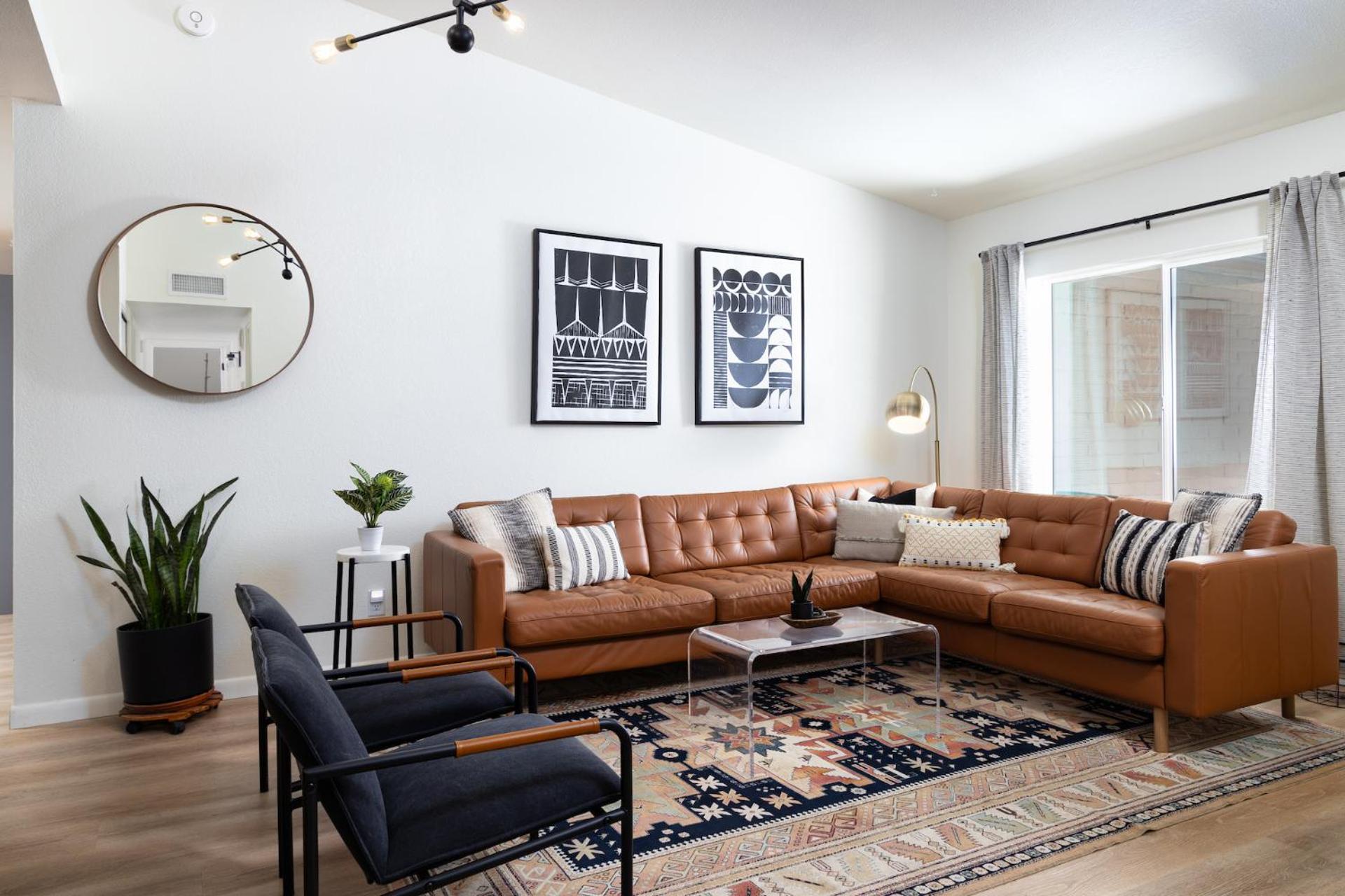 Three-Bedroom House photo 1